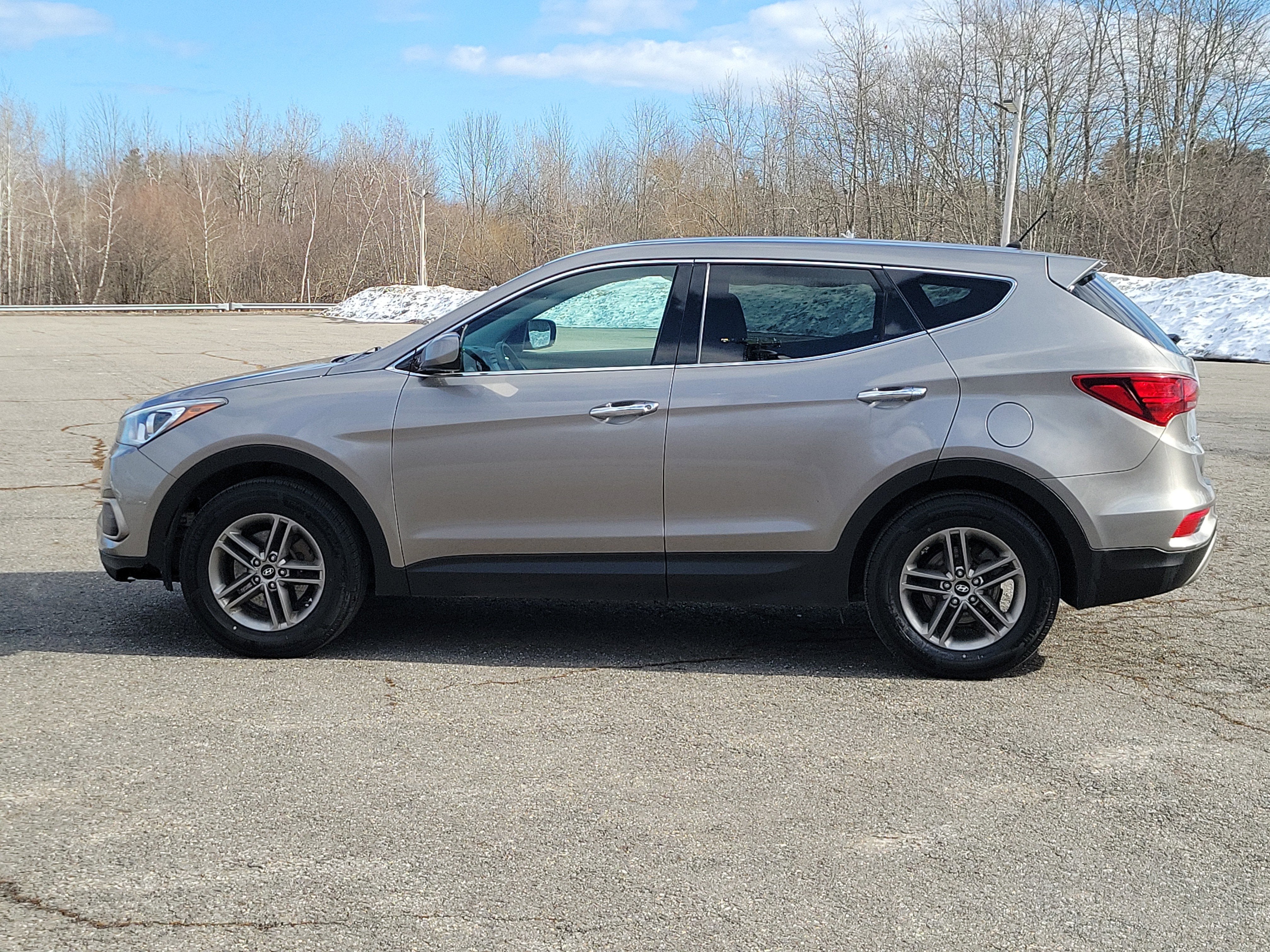 2018 Hyundai SANTA FE SPORT 2.4L