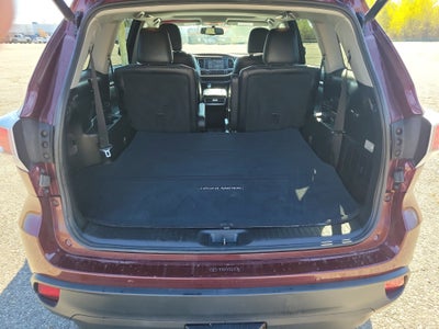 2016 Toyota Highlander Limited V6
