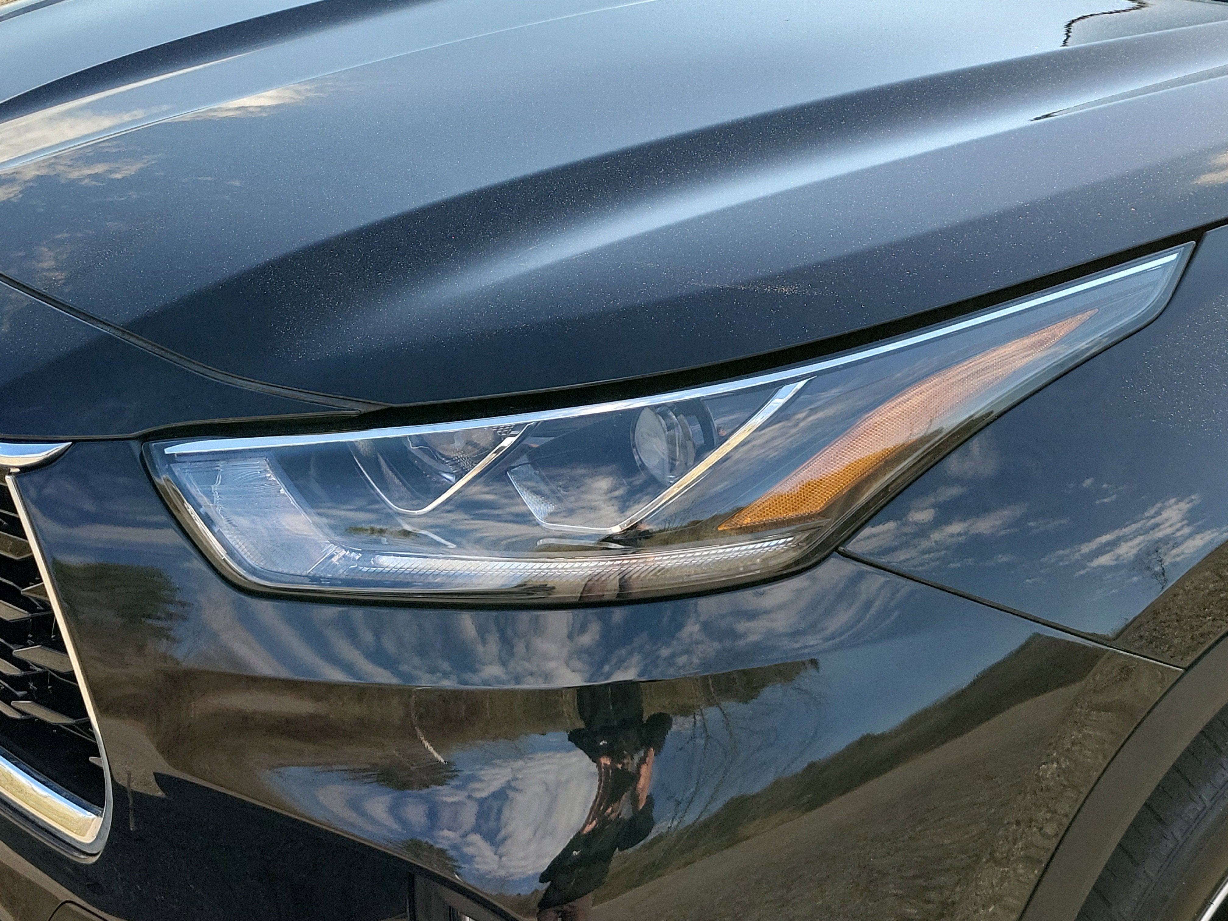 2023 Toyota Highlander Hybrid Platinum