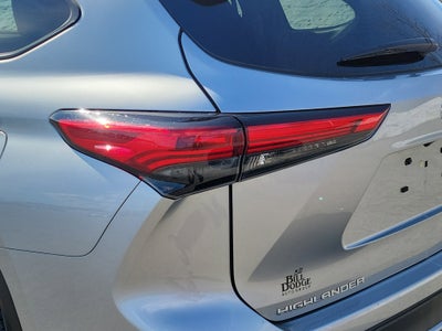 2023 Toyota Highlander XSE