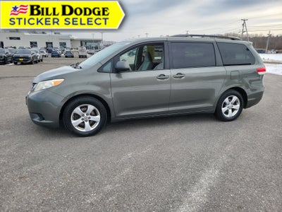 2011 Toyota Sienna LE V6