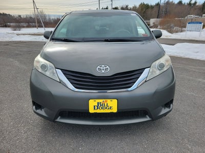 2011 Toyota Sienna LE V6