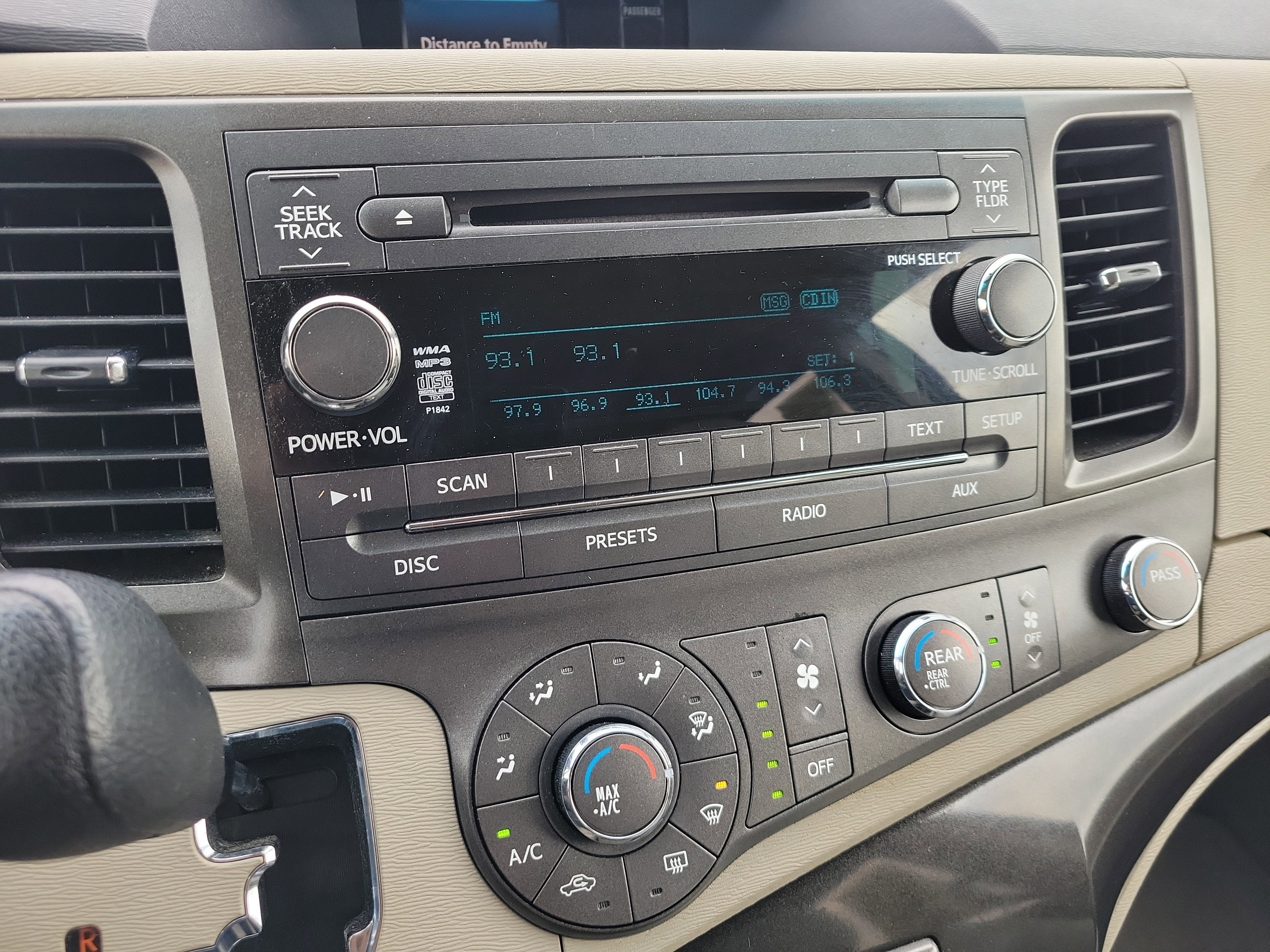 2011 Toyota Sienna LE V6