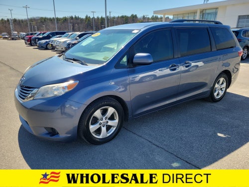 2015 Toyota Sienna LE AAS