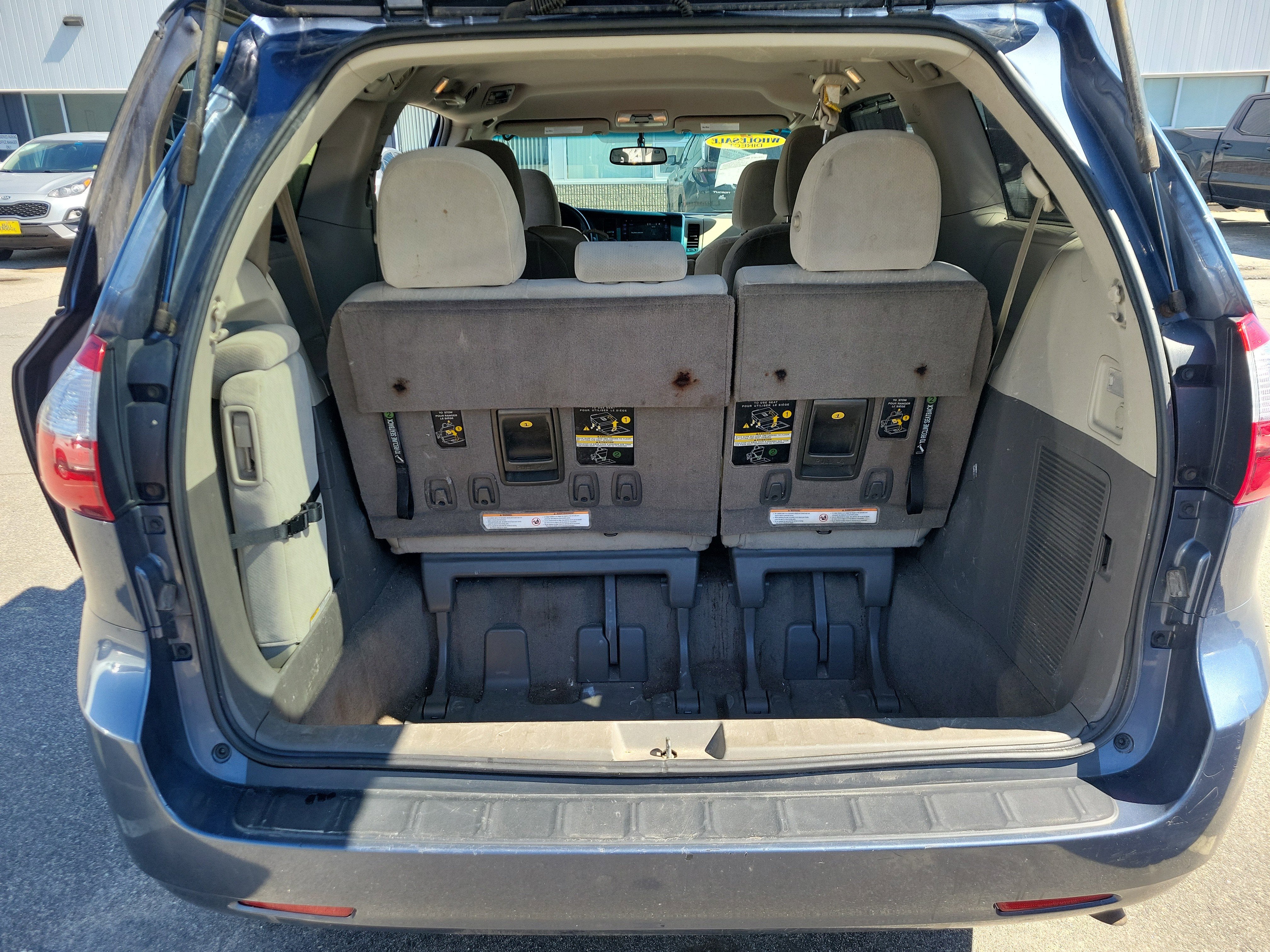 2015 Toyota Sienna LE AAS