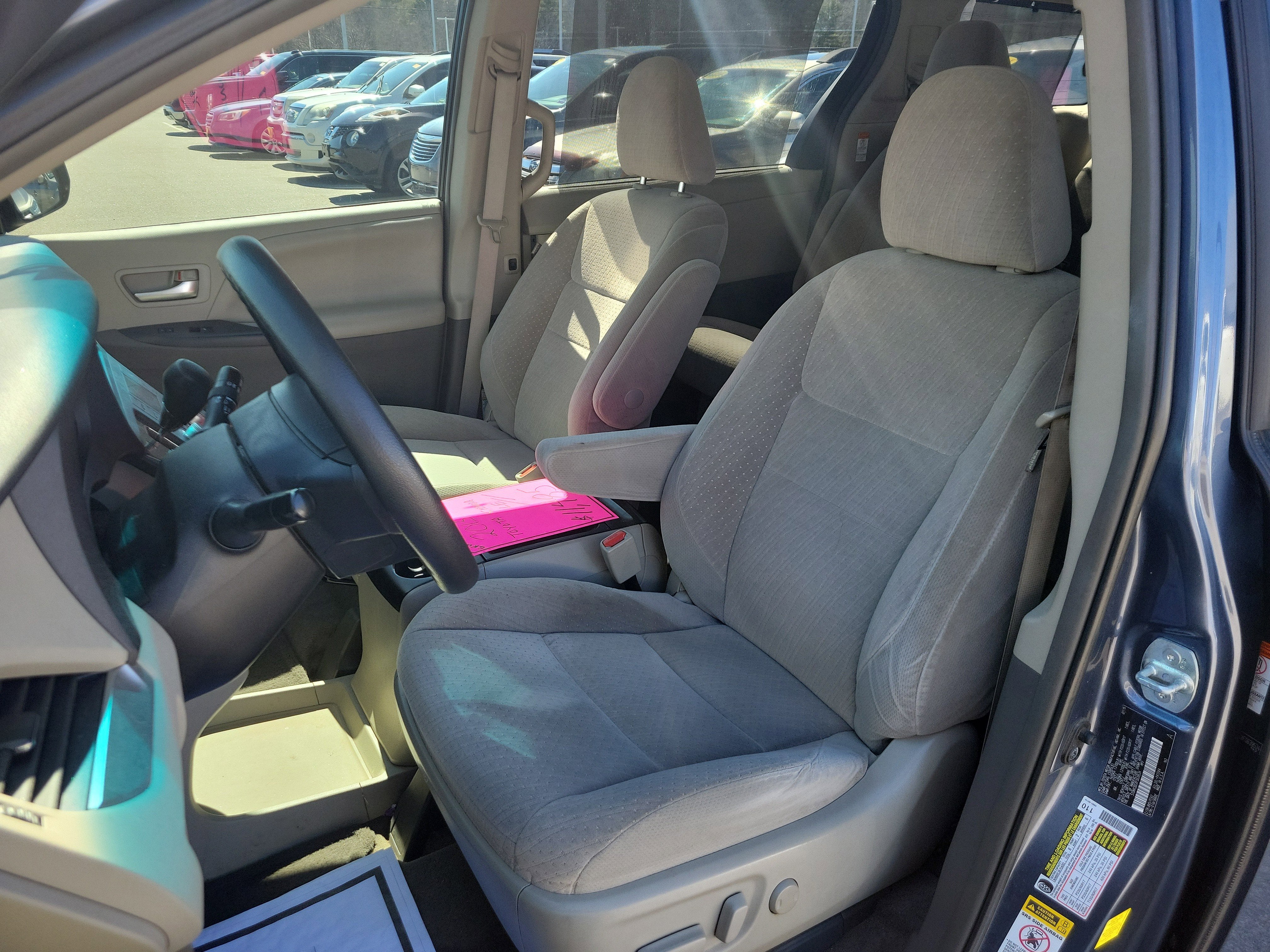 2015 Toyota Sienna LE AAS