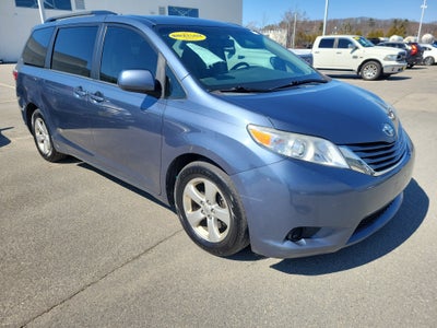 2015 Toyota Sienna LE AAS
