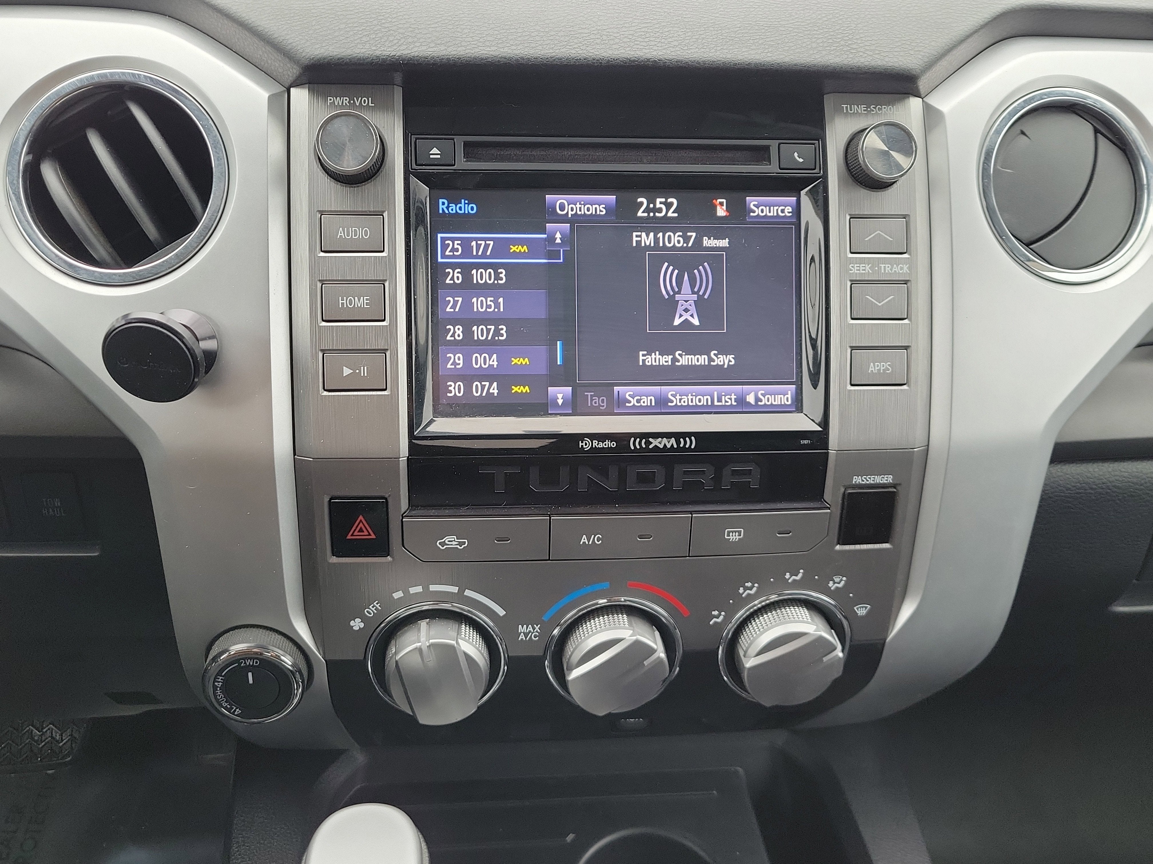 2015 Toyota Tundra 4WD Truck SR5