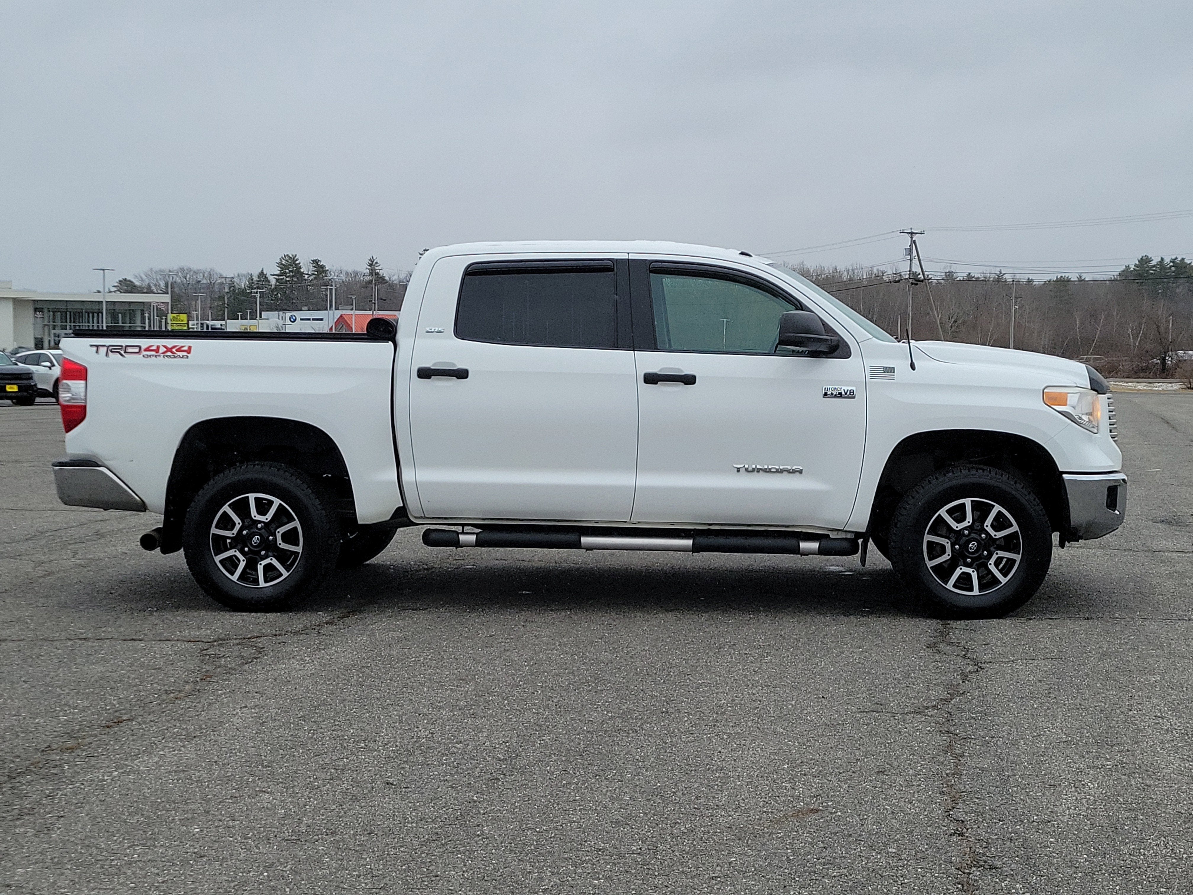 2015 Toyota Tundra 4WD Truck SR5