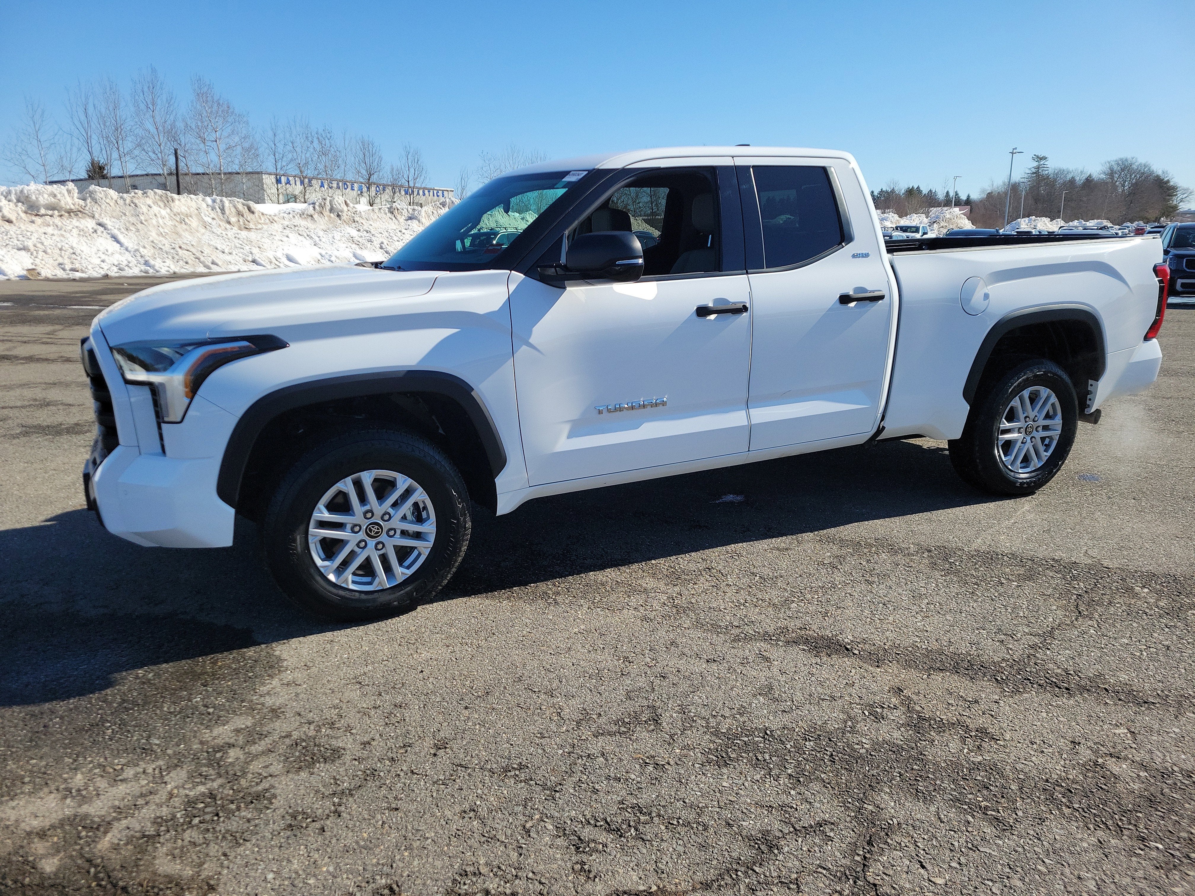 2023 Toyota Tundra SR5