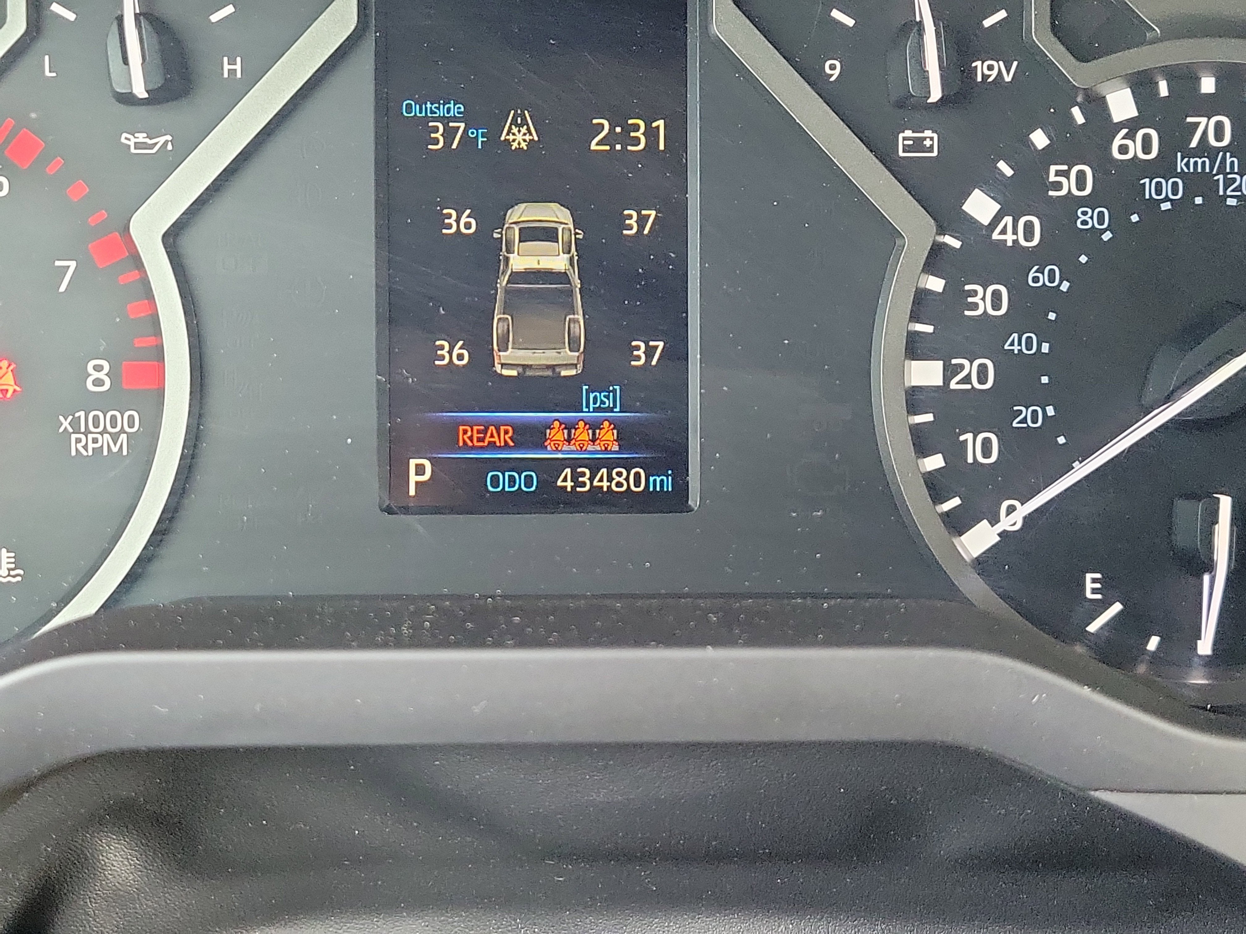 2024 Toyota Tundra 4WD SR5