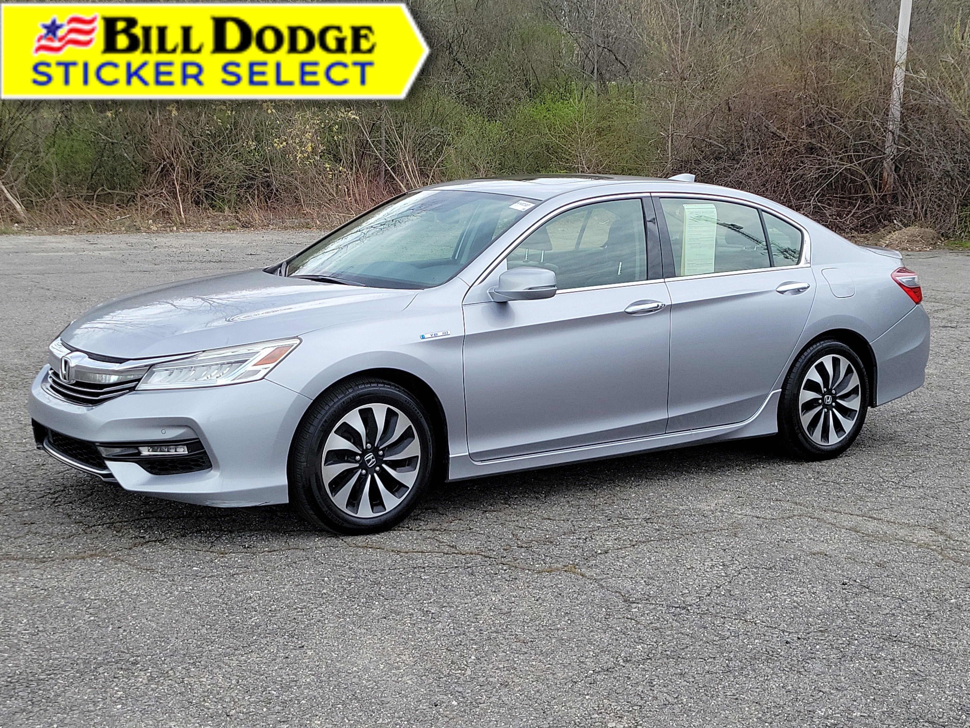 2017 Honda Accord Hybrid Touring's photo