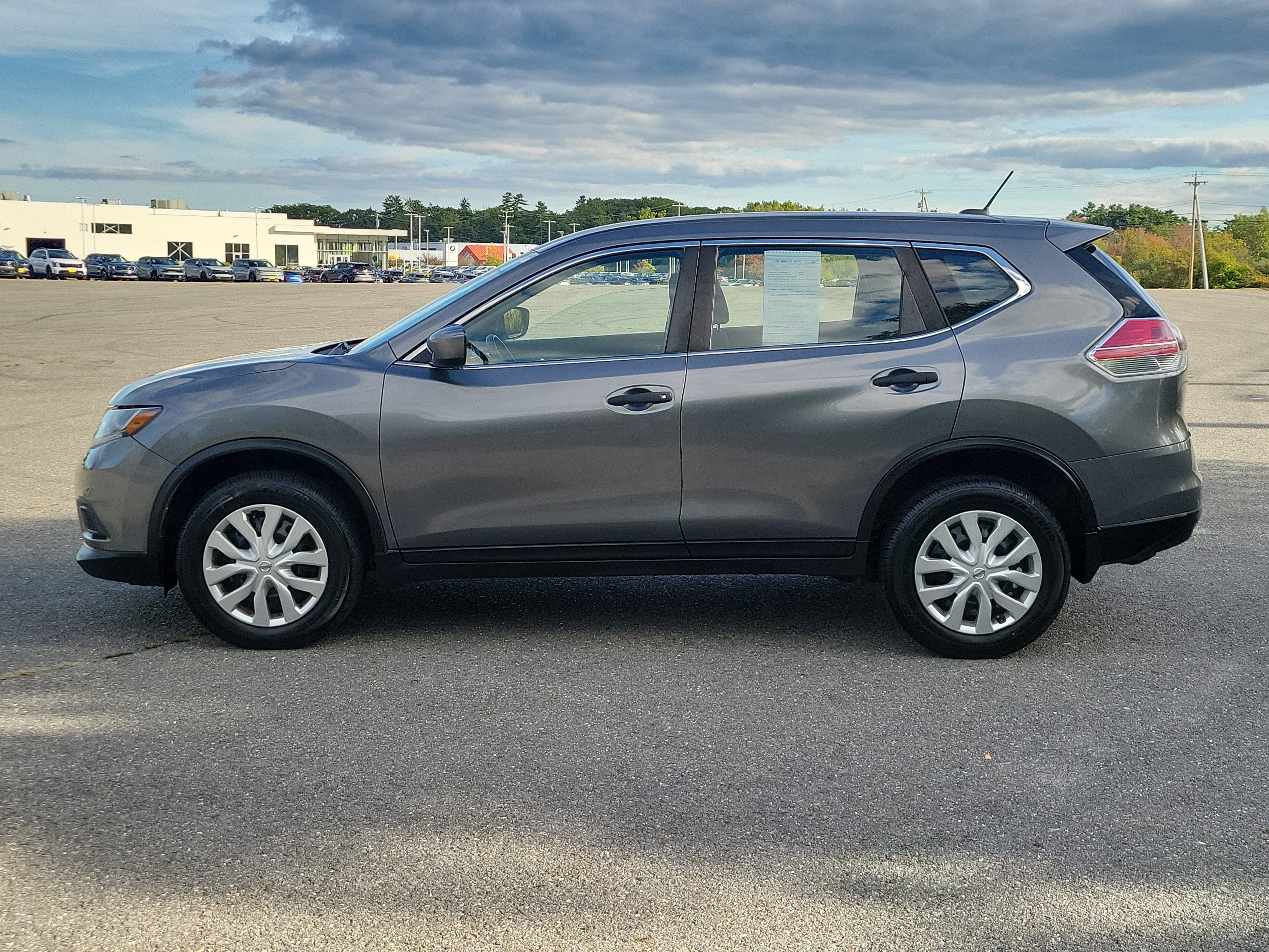 2016 Nissan Rogue S