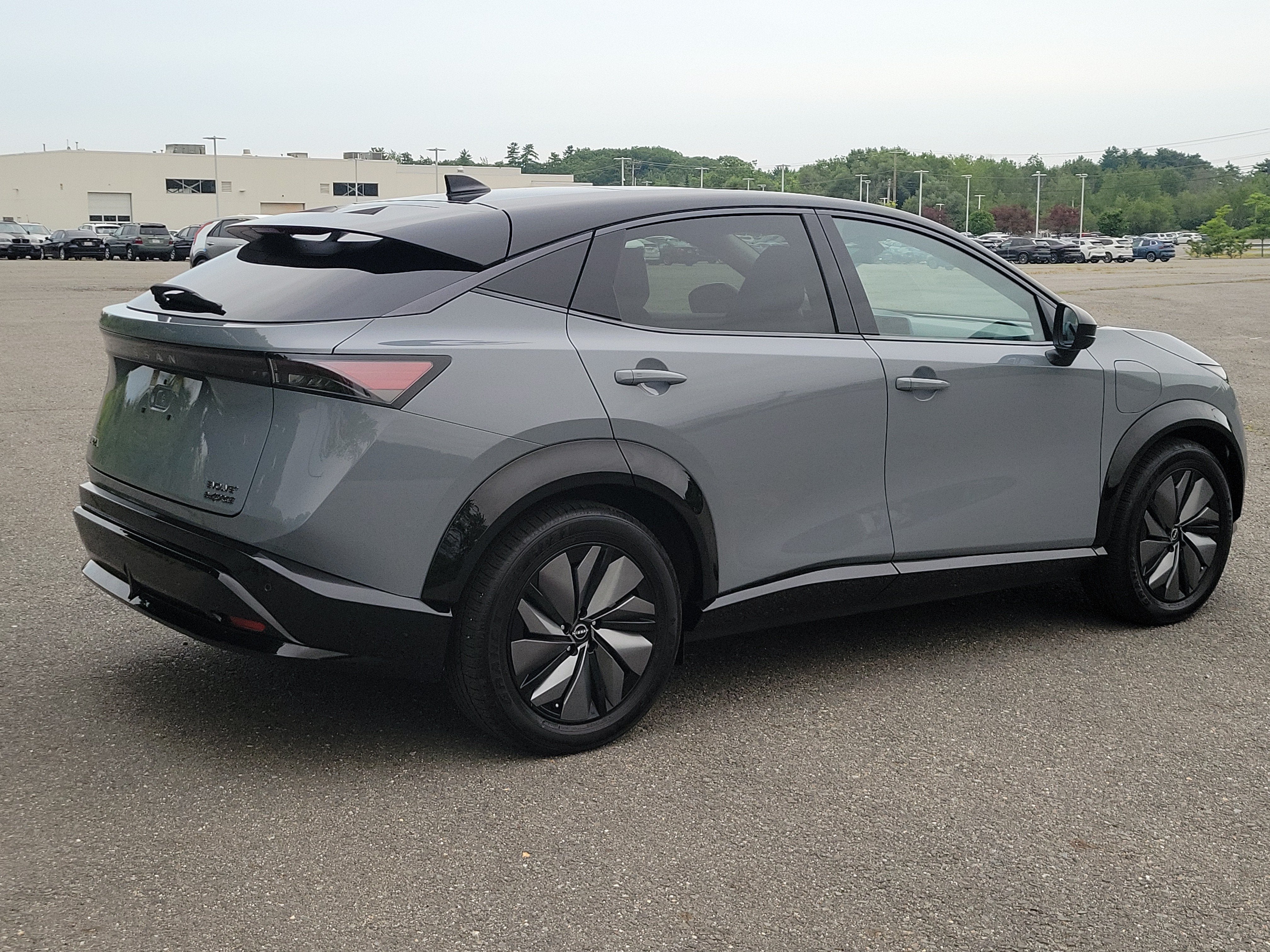 2025 Nissan ARIYA EVOLVE+