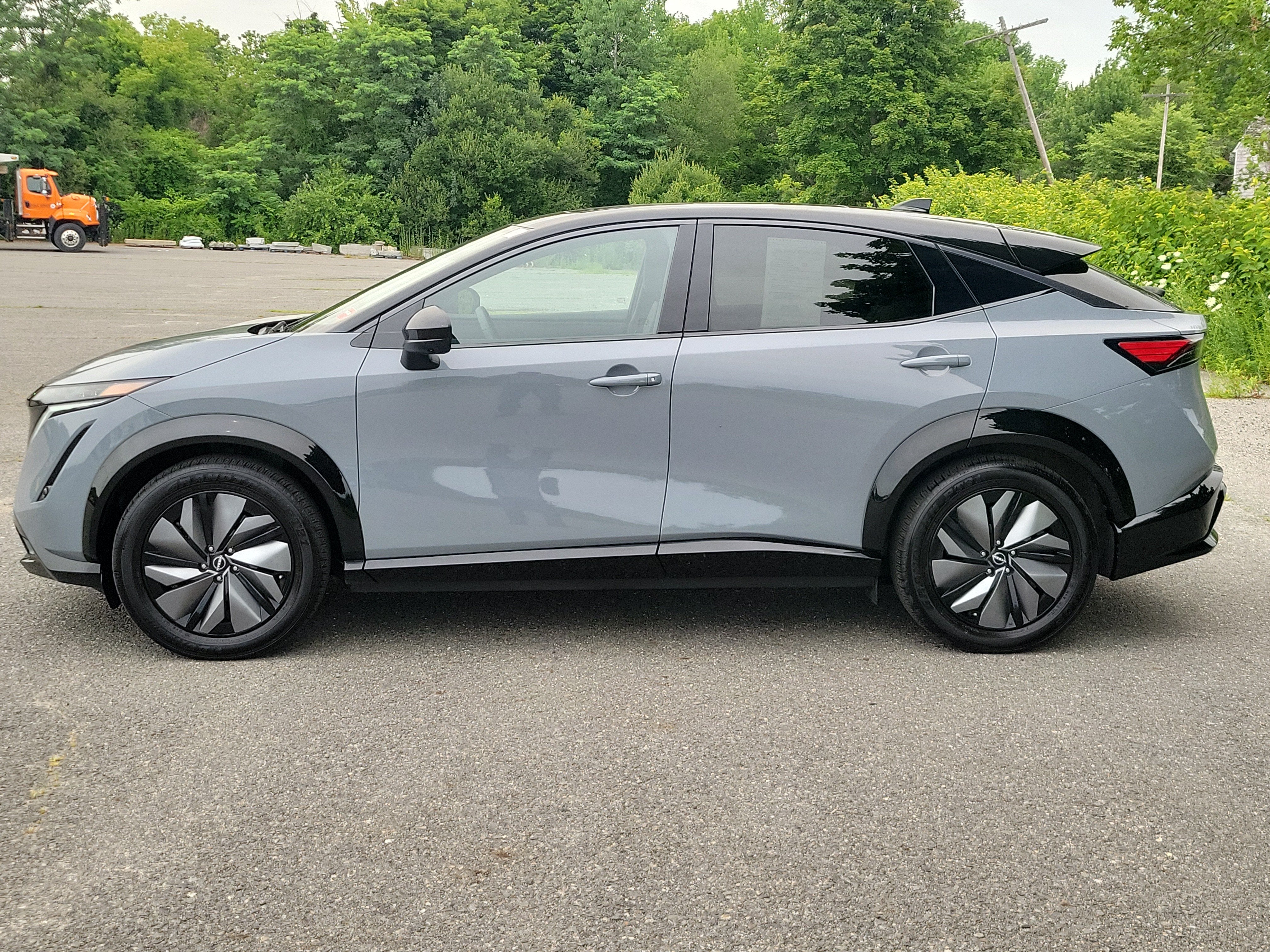 2025 Nissan ARIYA EVOLVE+