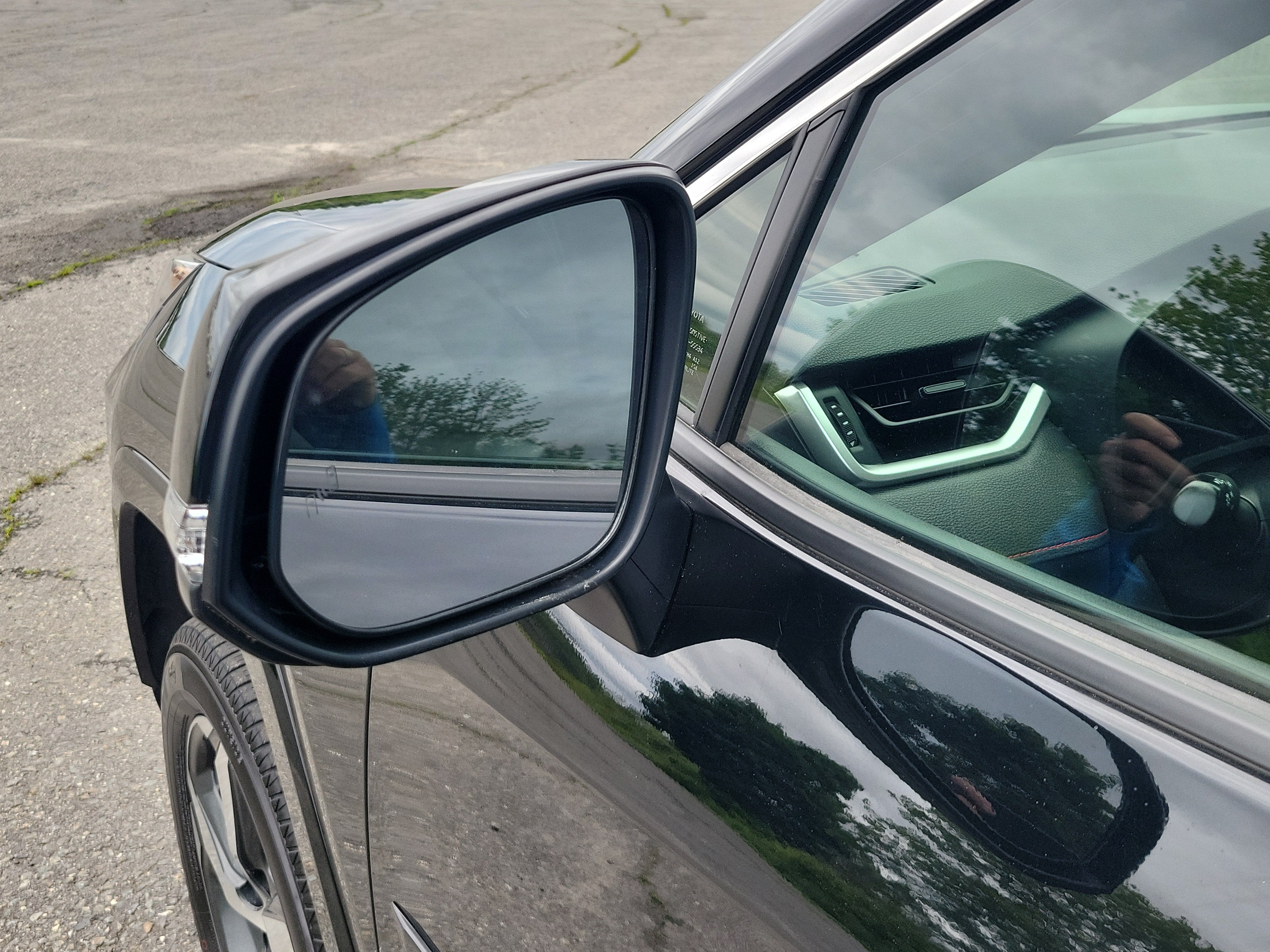 2023 Toyota RAV4 Prime SE