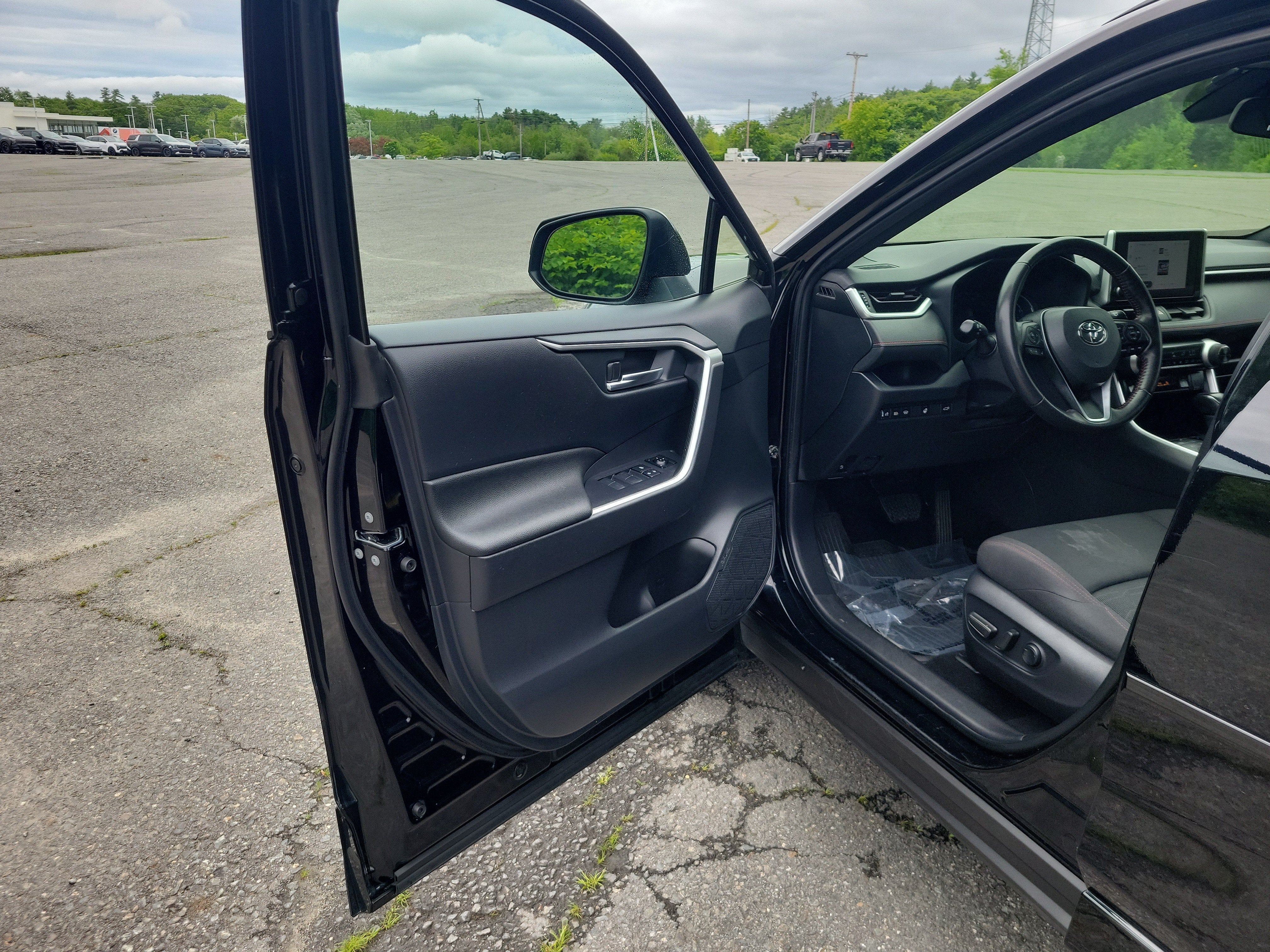 2023 Toyota RAV4 Prime SE