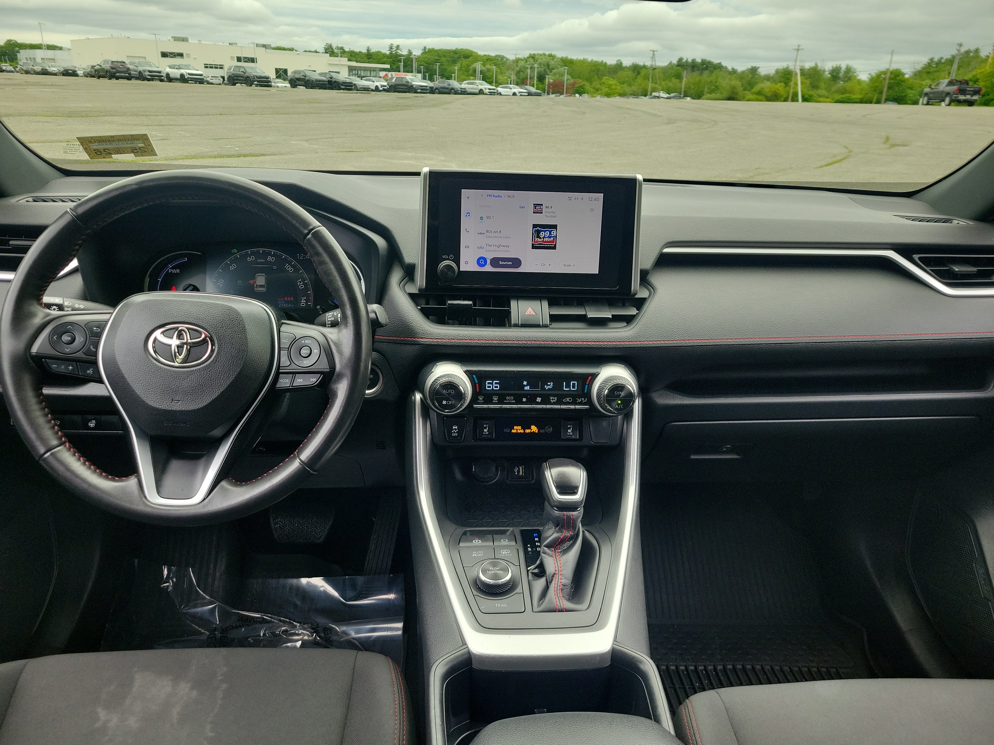 2023 Toyota RAV4 Prime SE