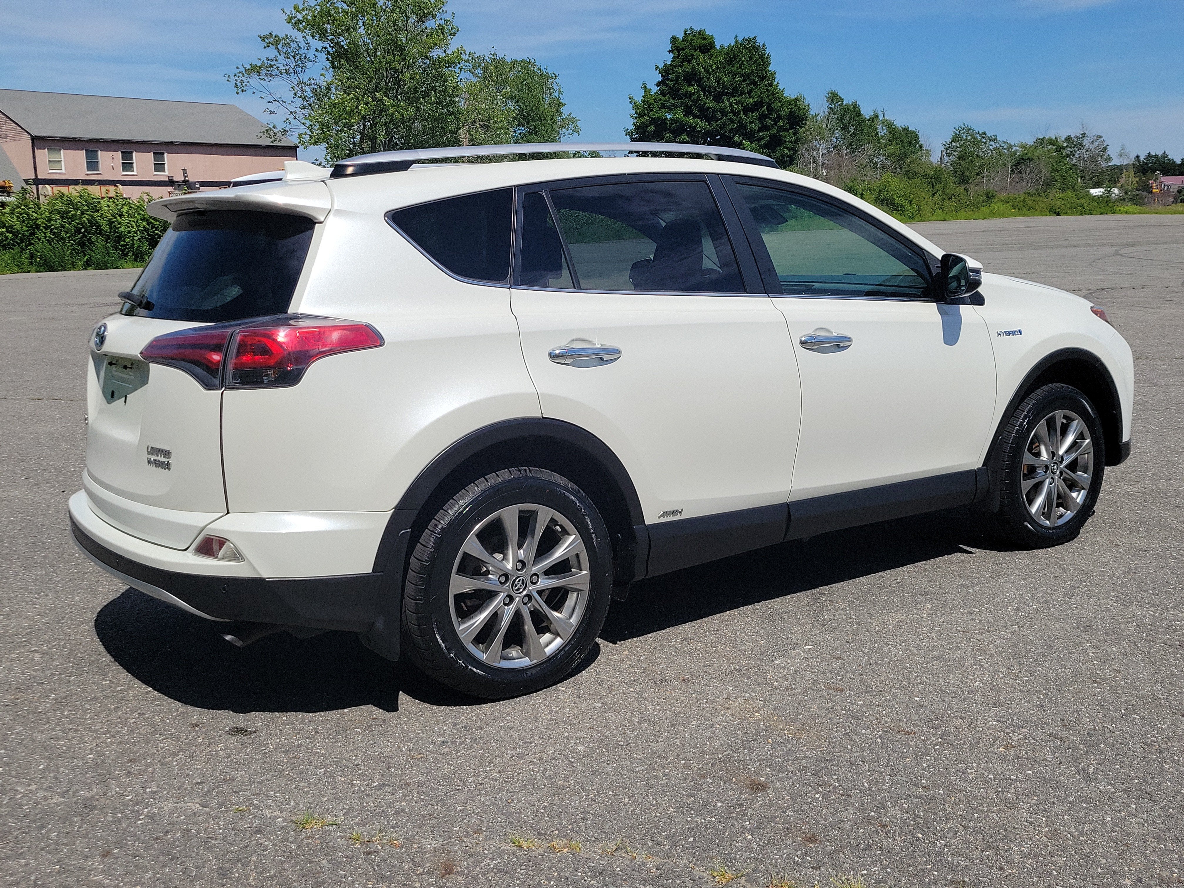 2016 Toyota RAV4 Hybrid Limited