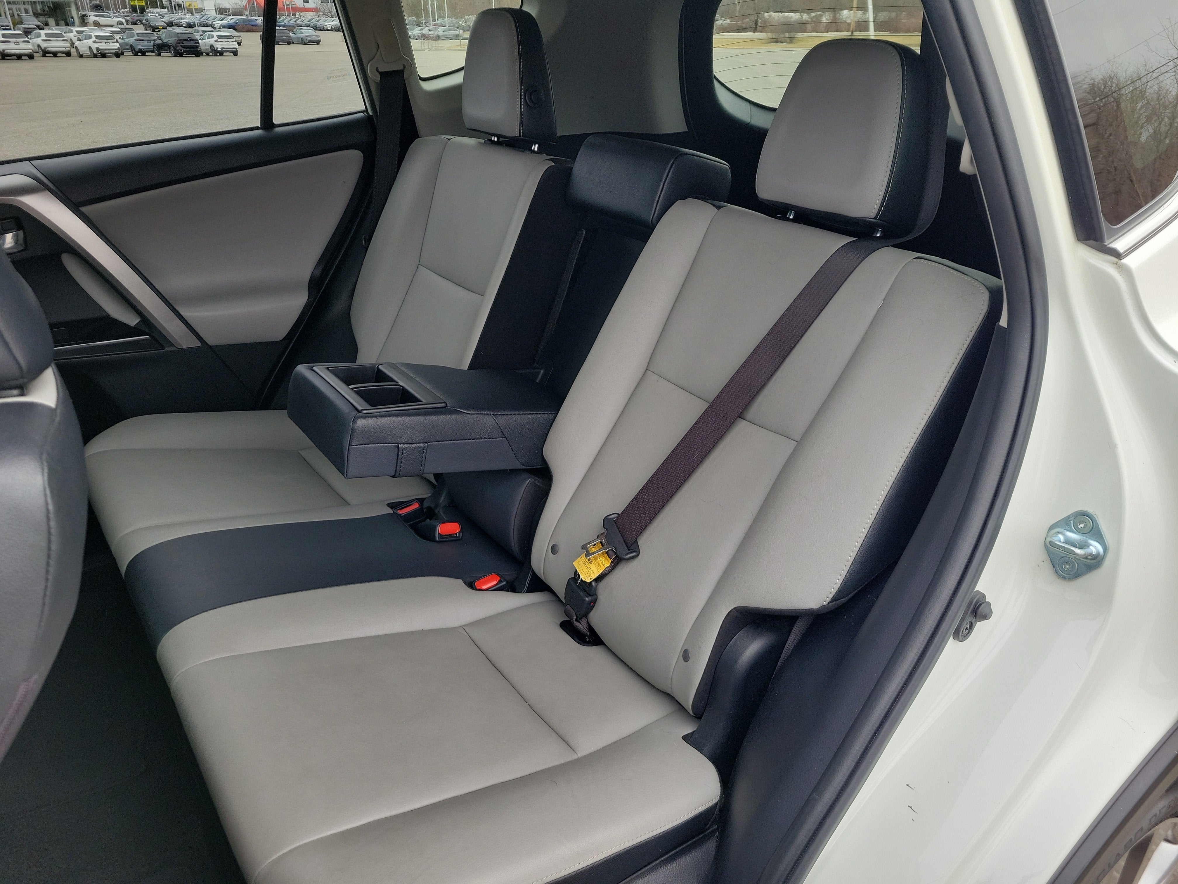 2018 Toyota RAV4 Hybrid Limited