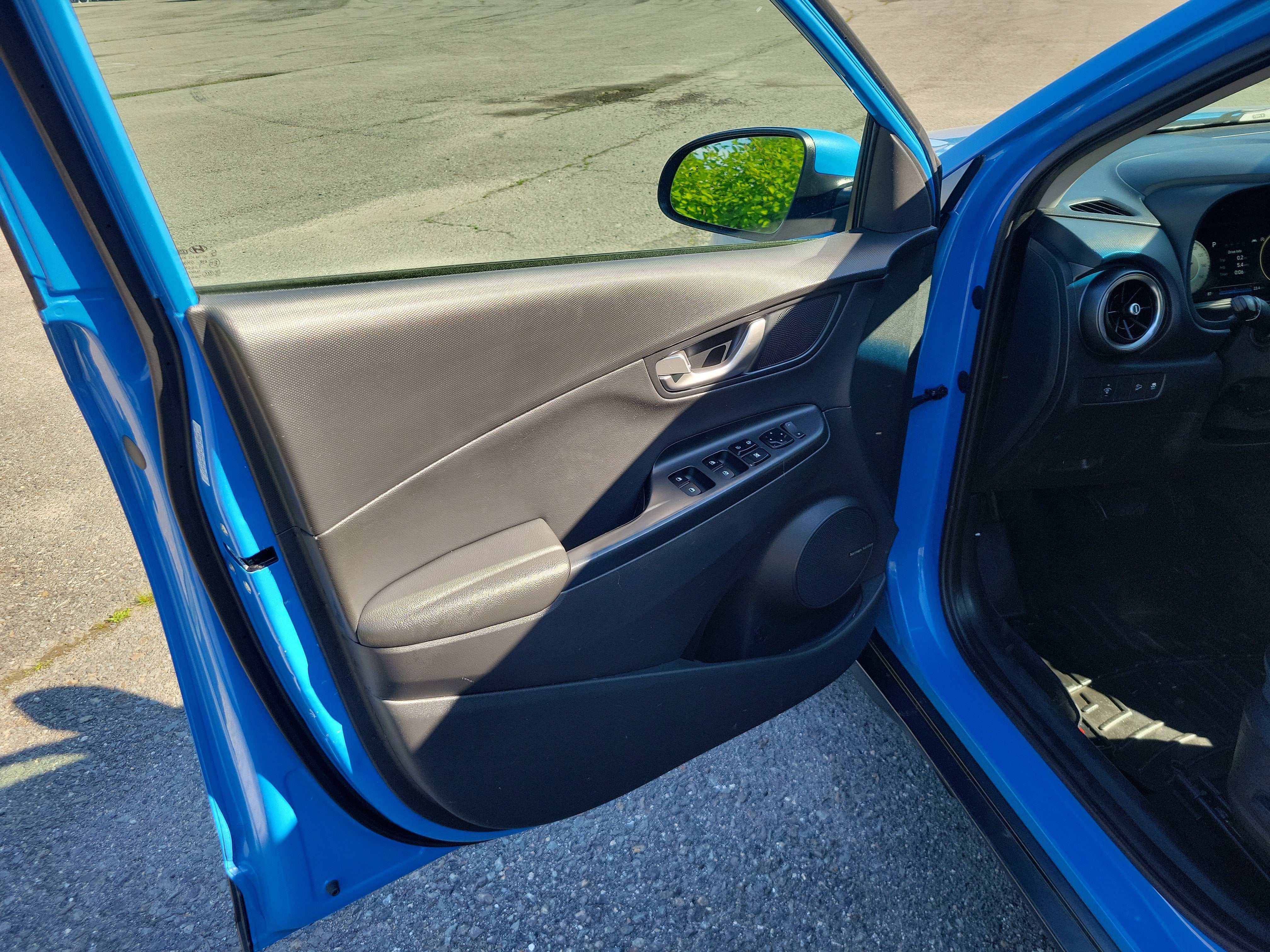 2022 Hyundai KONA Limited