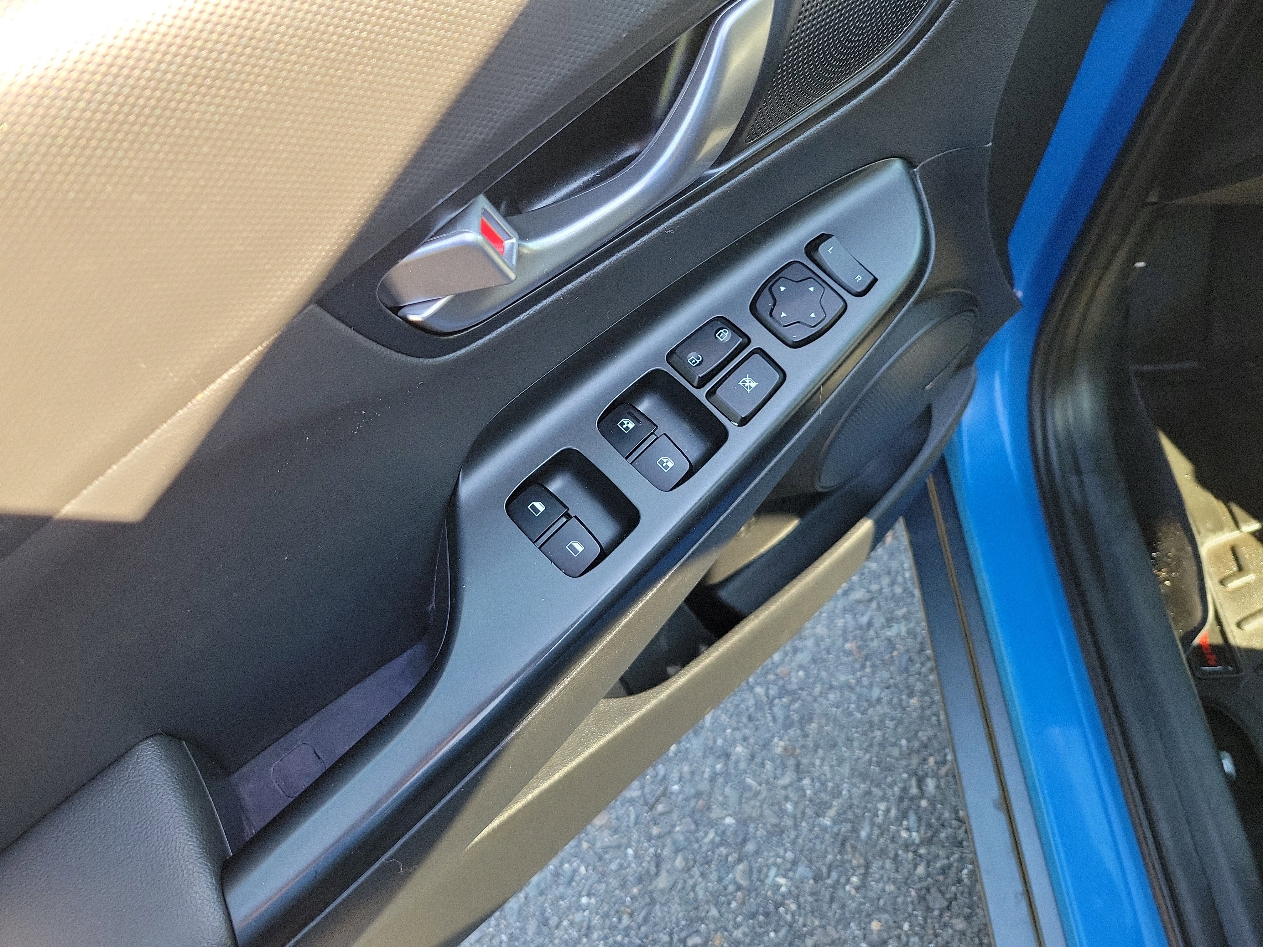 2022 Hyundai KONA Limited