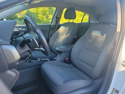 2020 Hyundai IONIQ HYBRID SE