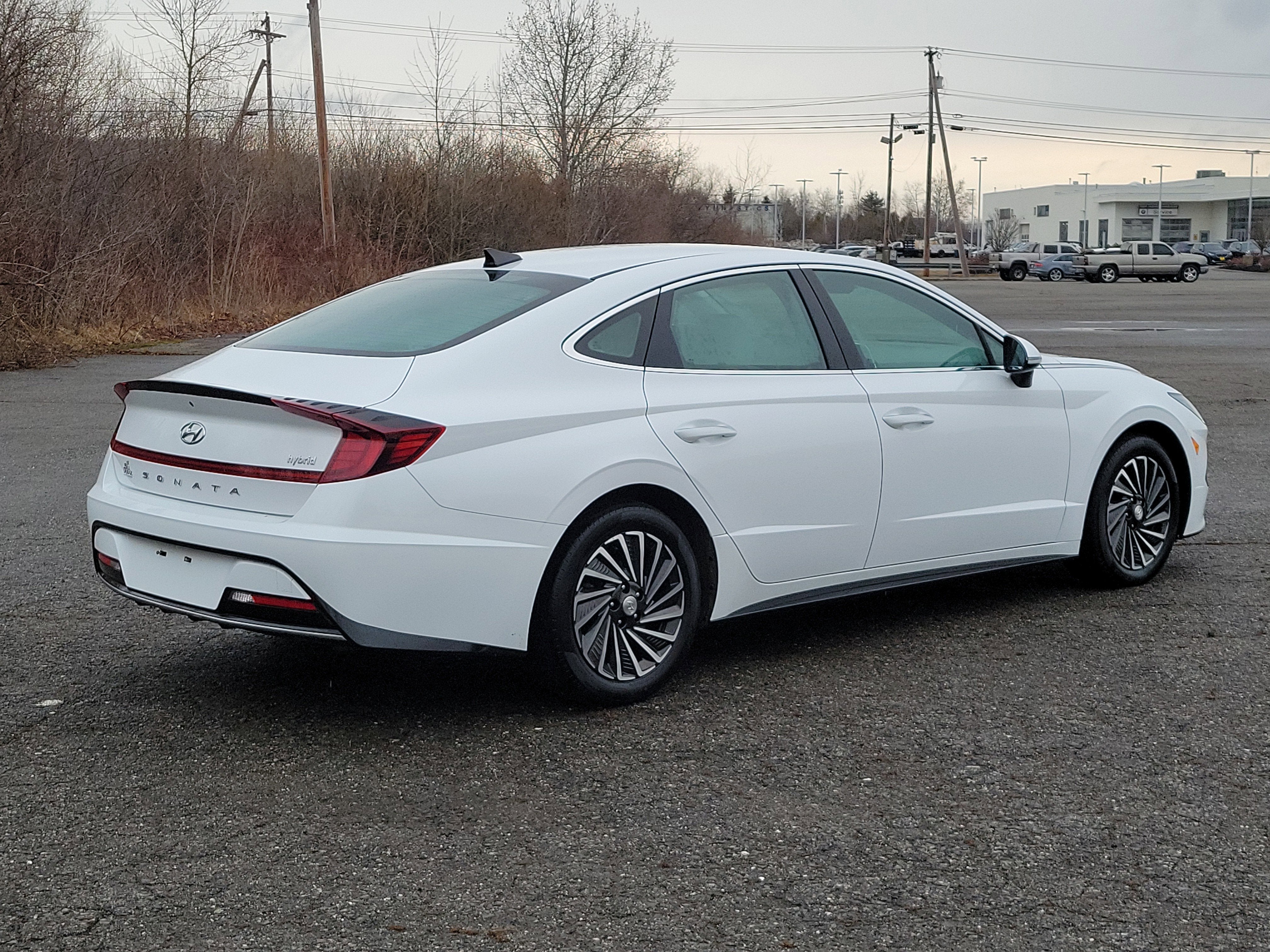 2023 Hyundai SONATA HYBRID SEL
