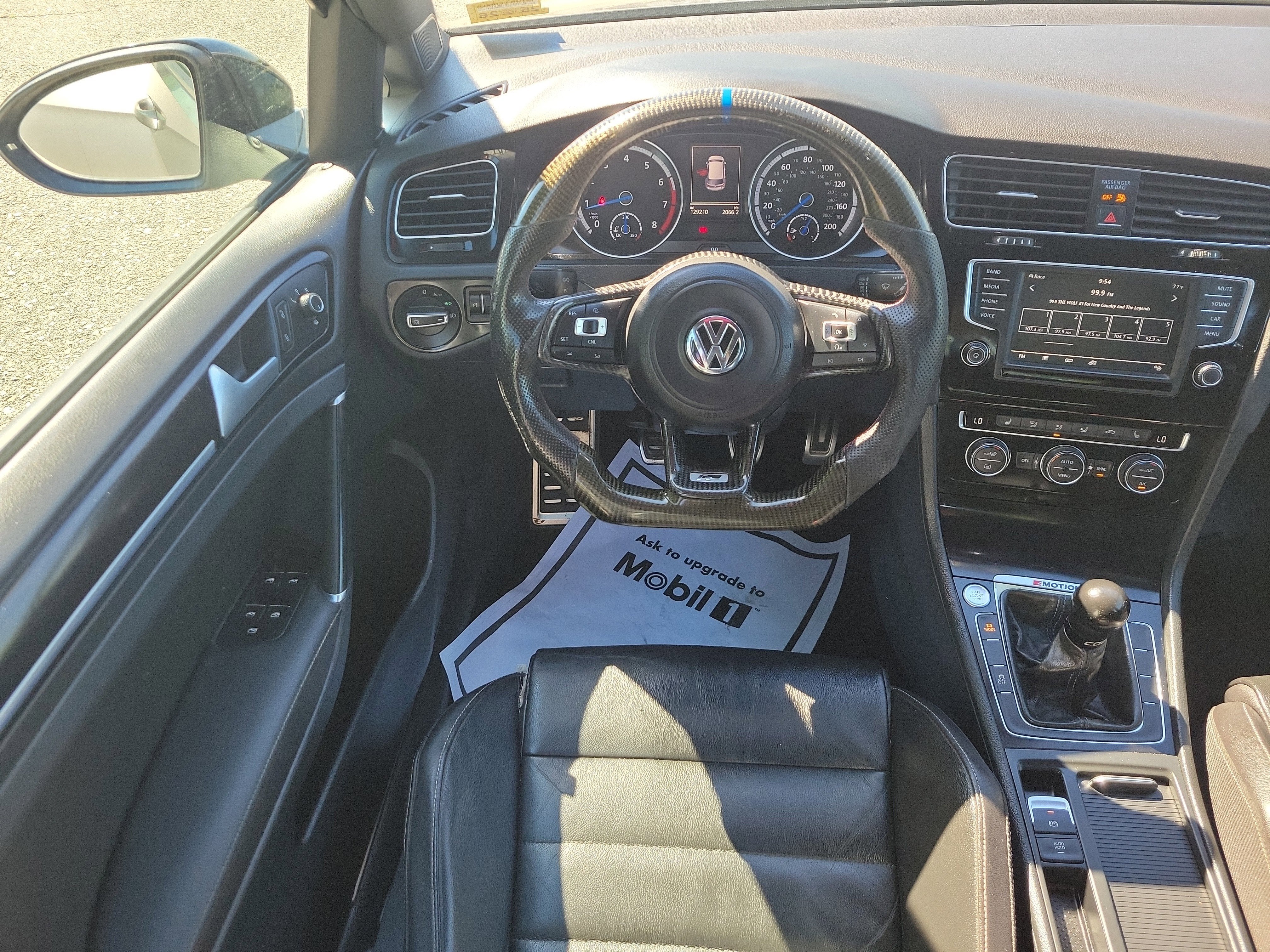 2016 Volkswagen Golf R 4-Door