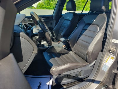 2016 Volkswagen Golf R 4-Door