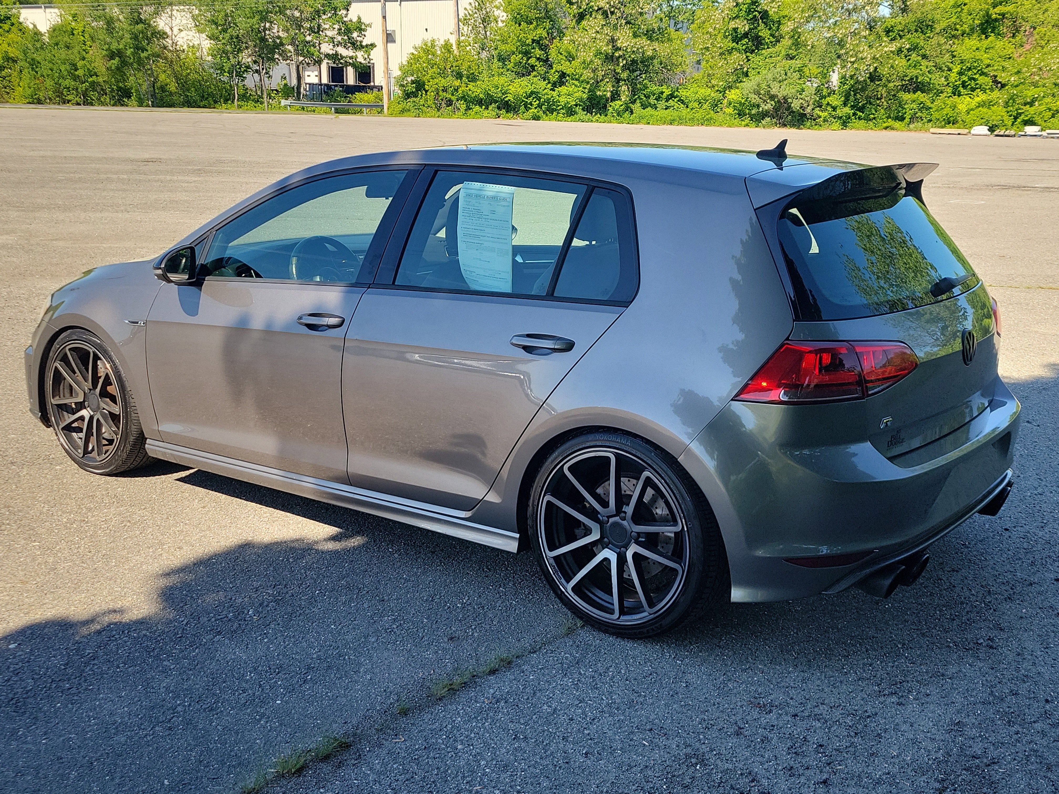 2016 Volkswagen Golf R 4-Door
