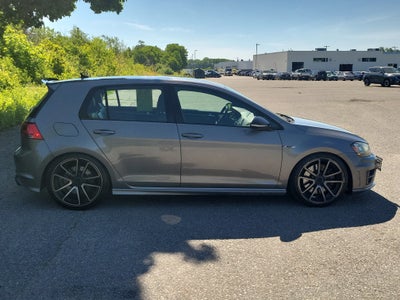 2016 Volkswagen Golf R 4-Door