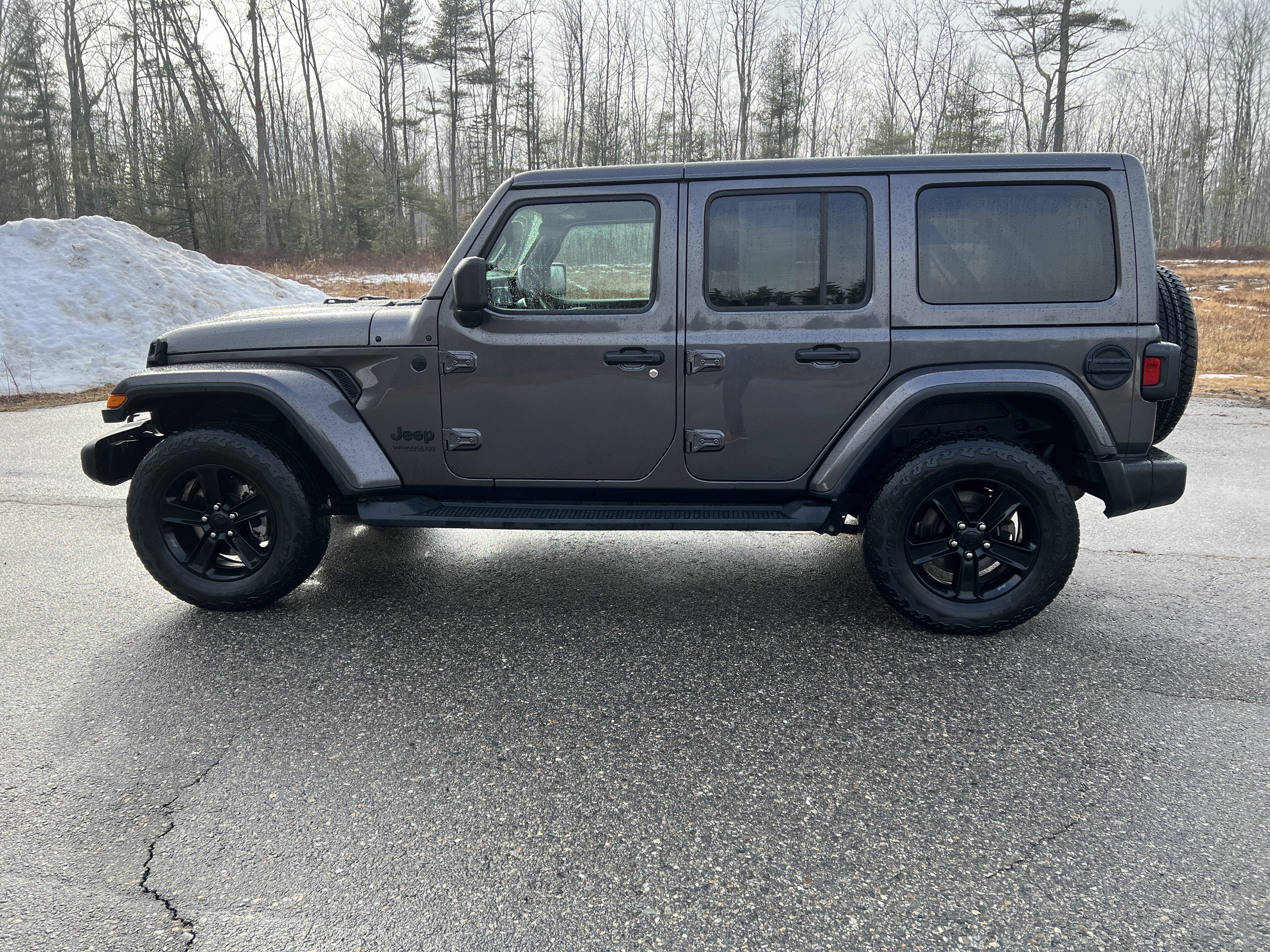 2021 Jeep Wrangler Unlimited Sahara Altitude