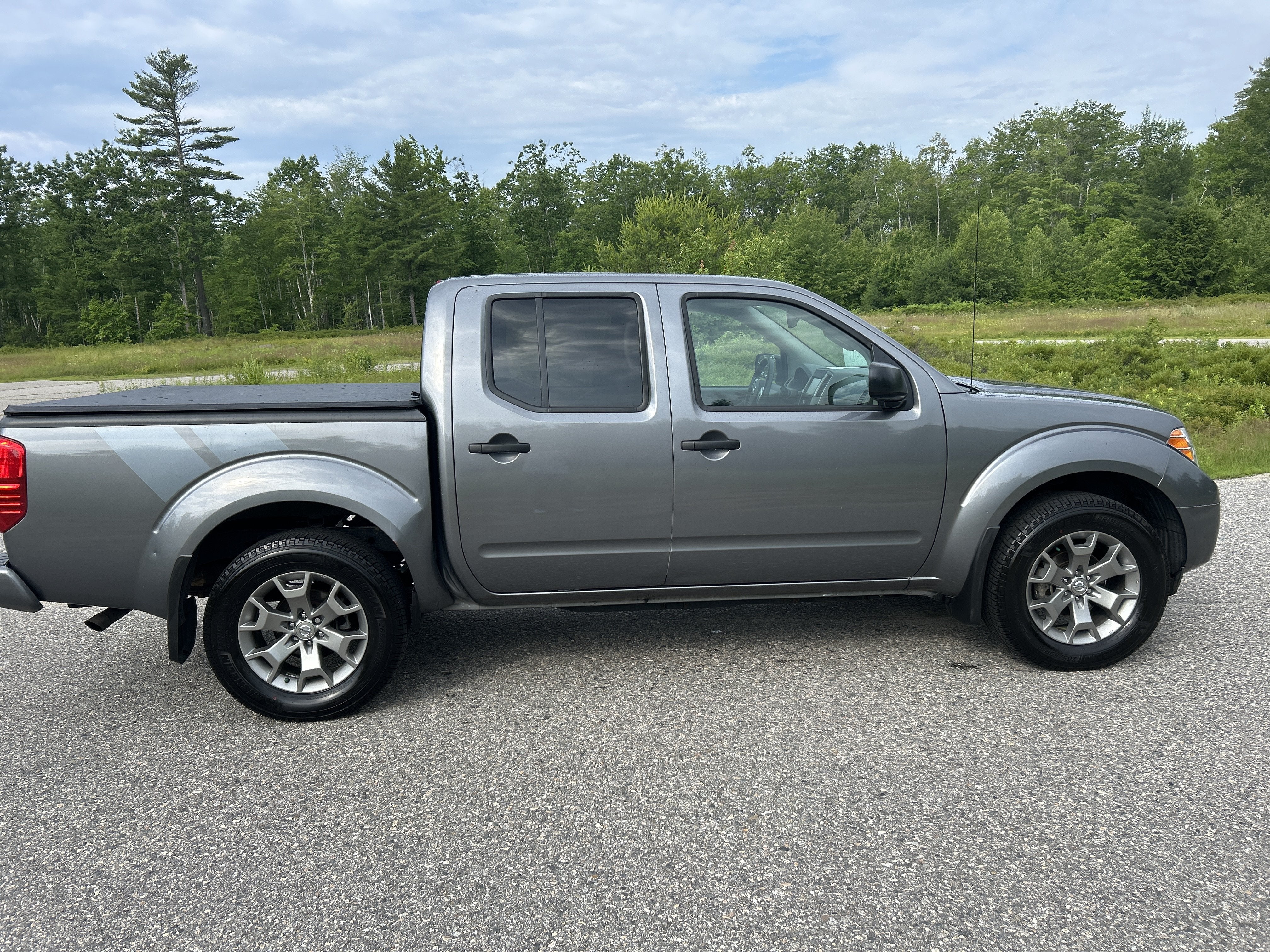 2020 Nissan Frontier SV