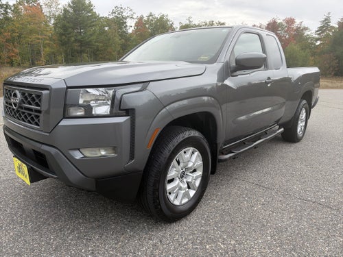 2023 Nissan Frontier SV