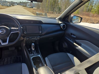 2024 Nissan Kicks SR
