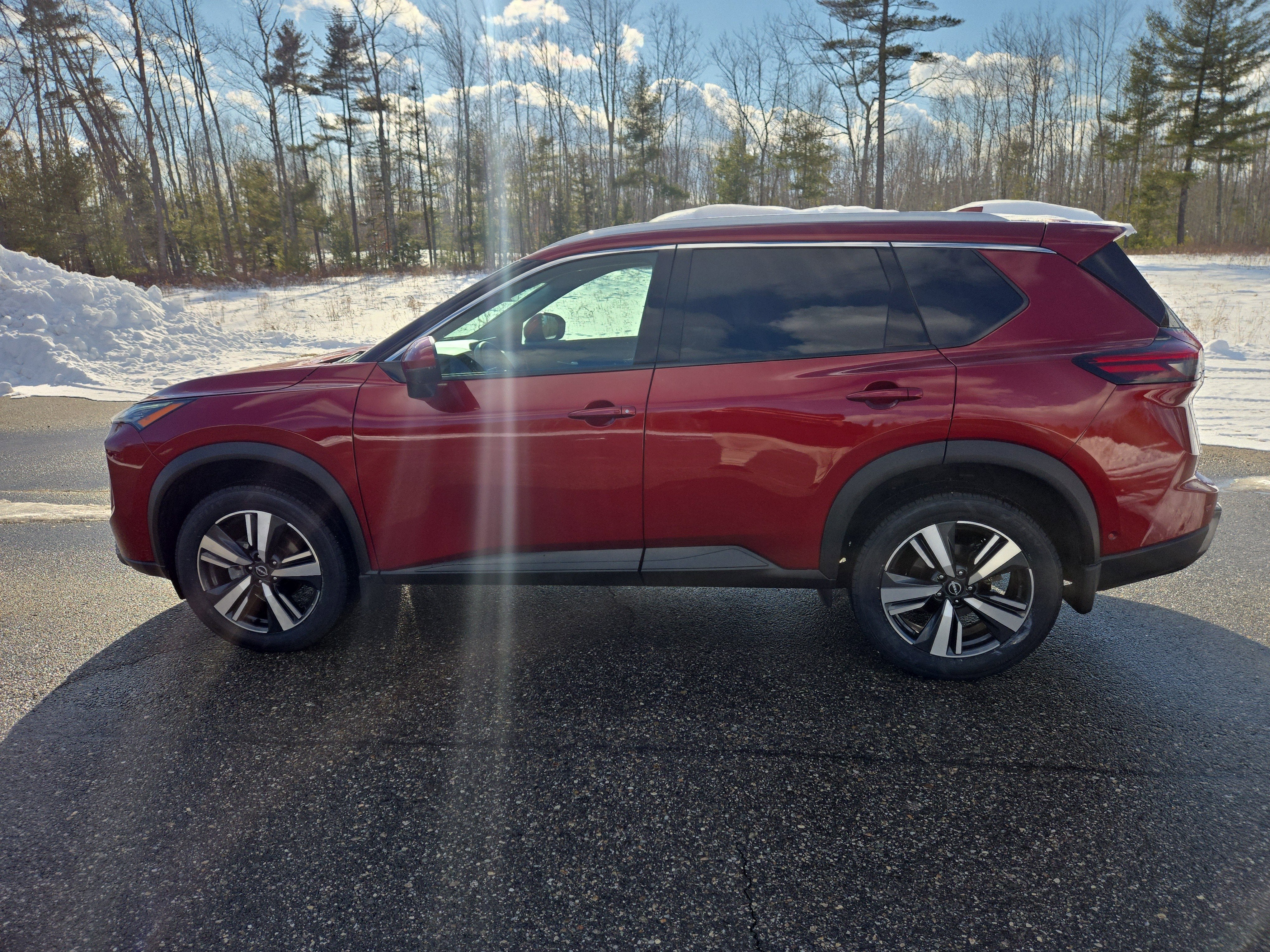 2024 Nissan Rogue SL