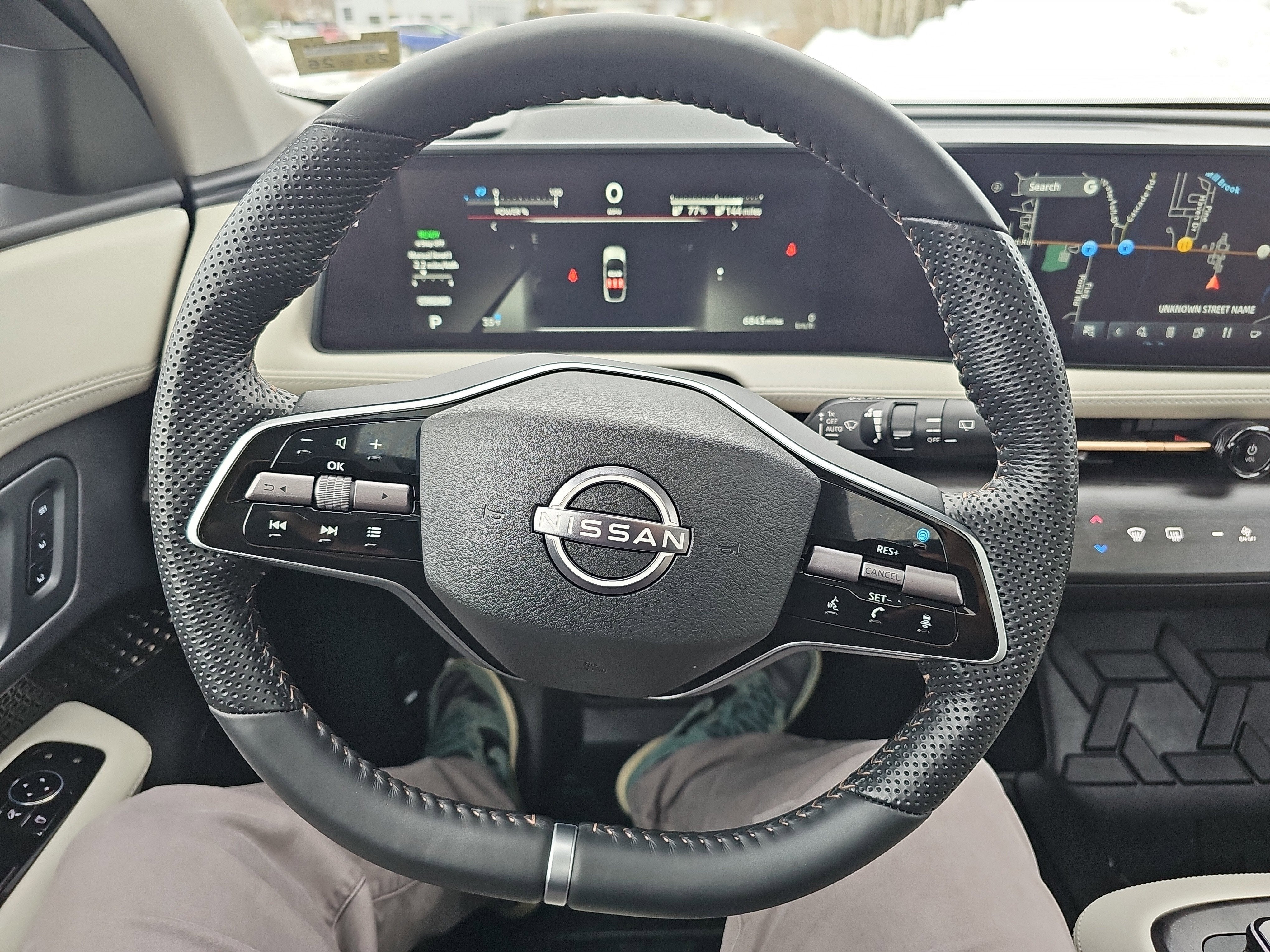 2025 Nissan ARIYA EVOLVE+