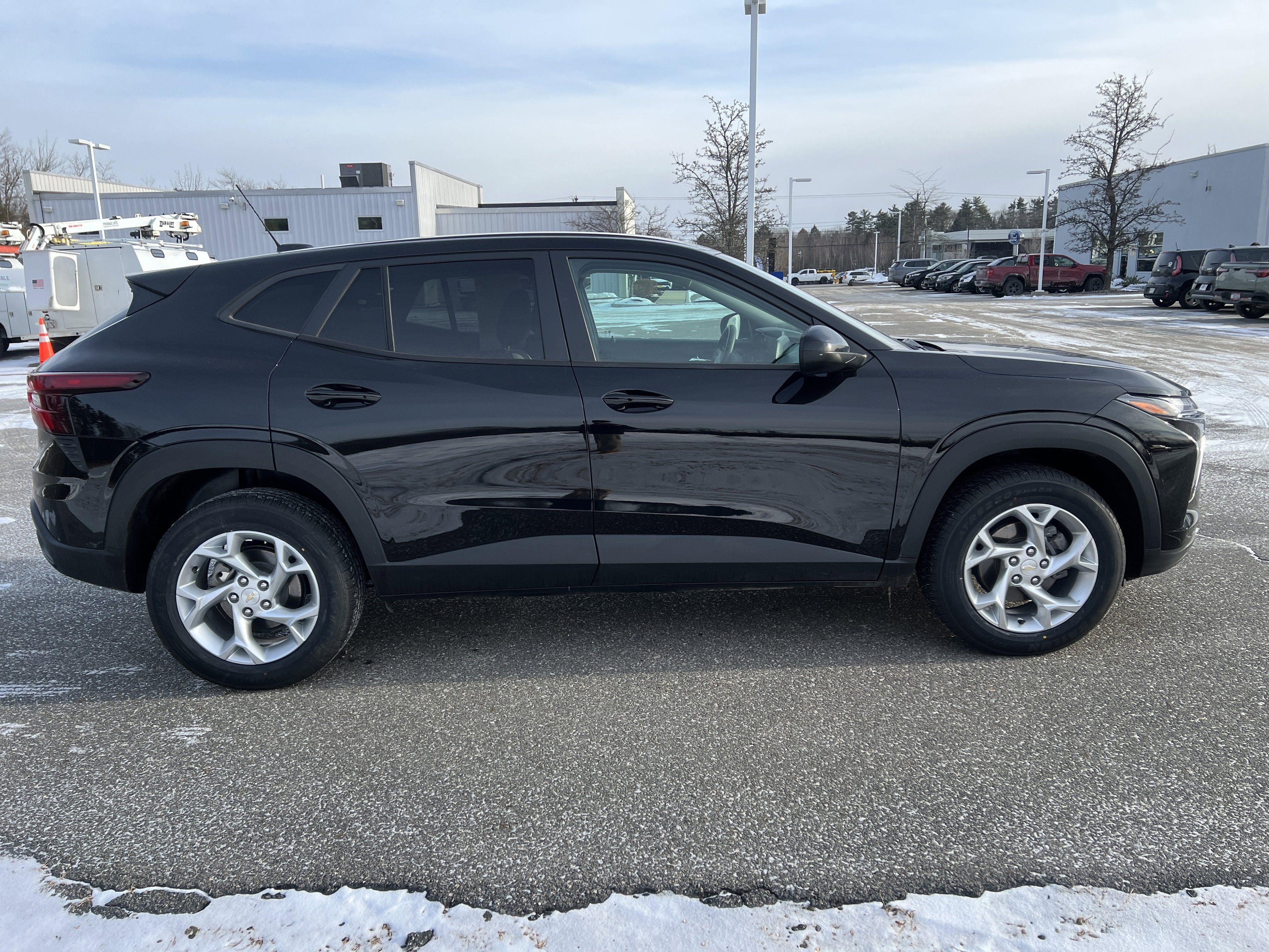 2024 Chevrolet Trax LS