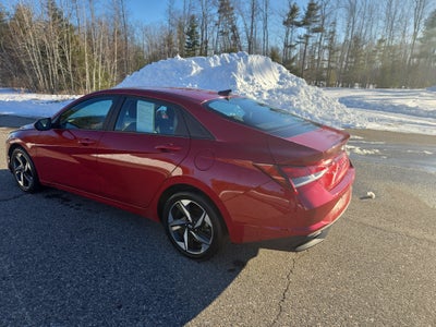 2023 Hyundai ELANTRA SEL