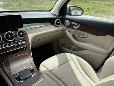 2020 Mercedes-Benz GLC GLC 300