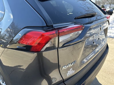 2020 Toyota RAV4 XLE Premium