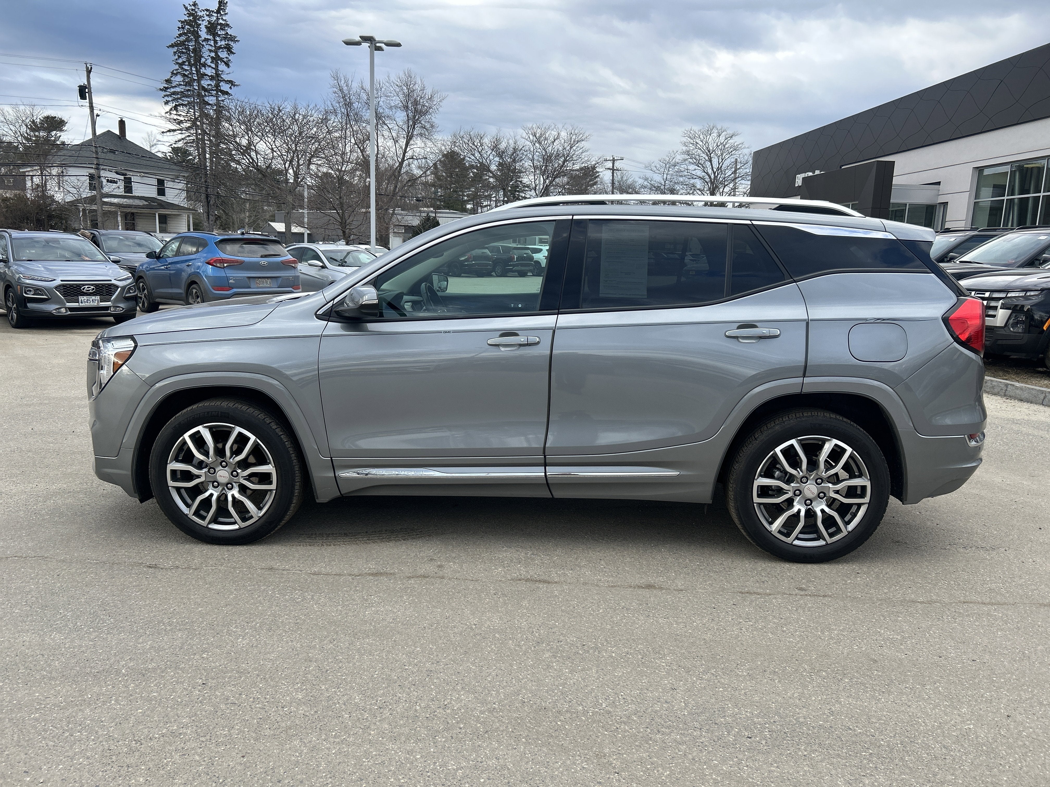 2023 GMC Terrain Denali