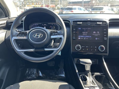 2023 Hyundai TUCSON SE