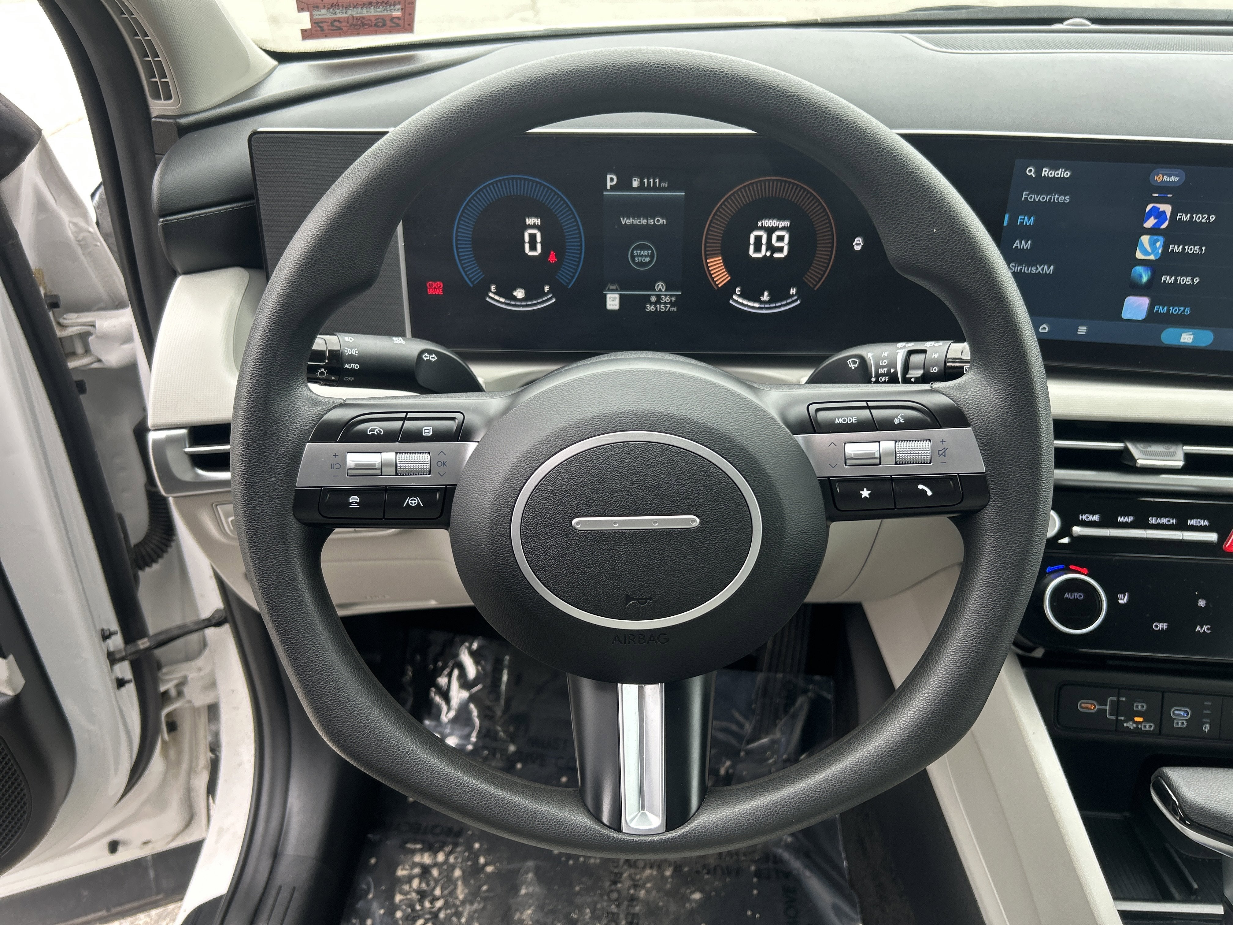 2025 Hyundai TUCSON SEL