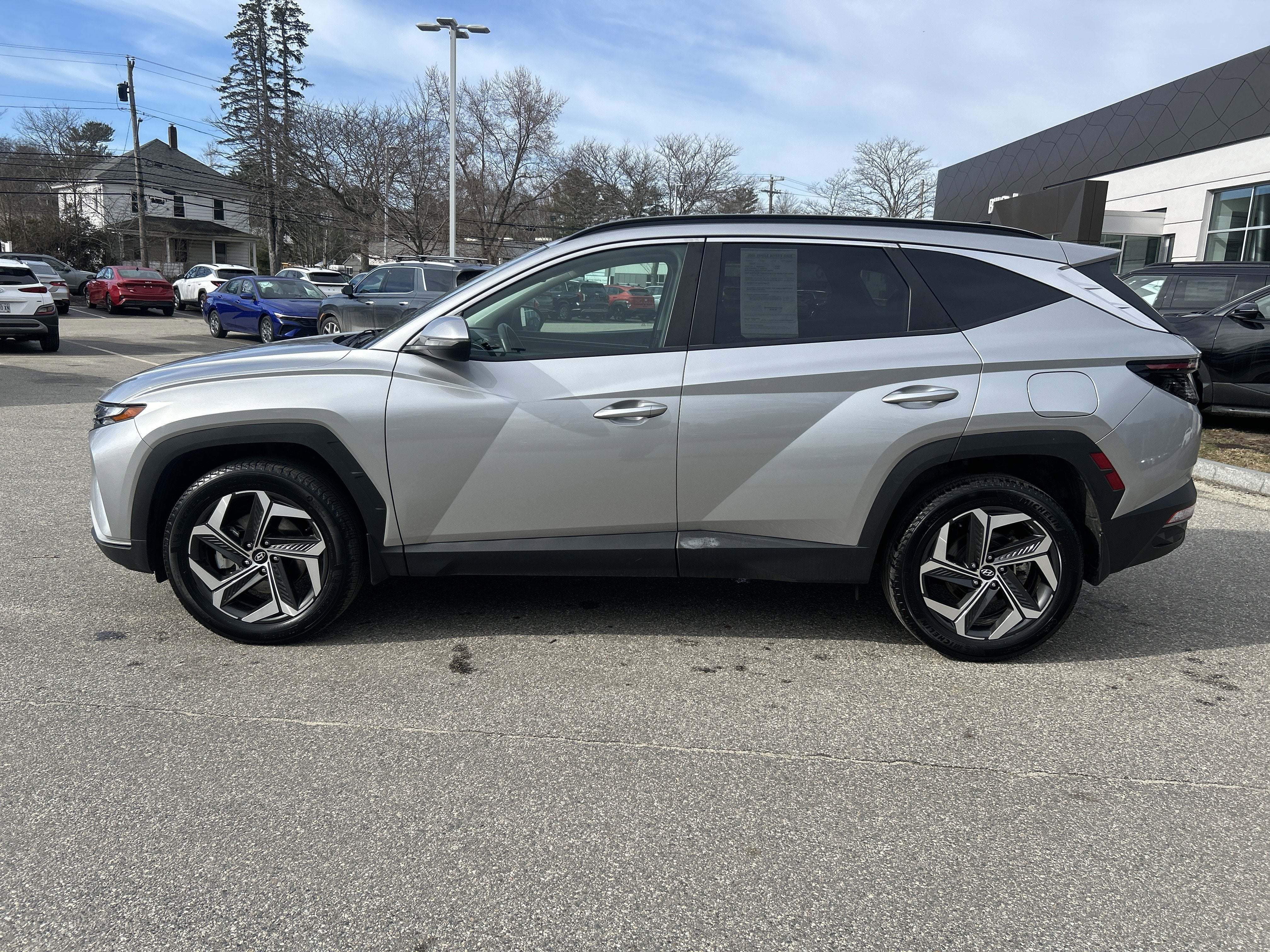 2023 Hyundai TUCSON SEL