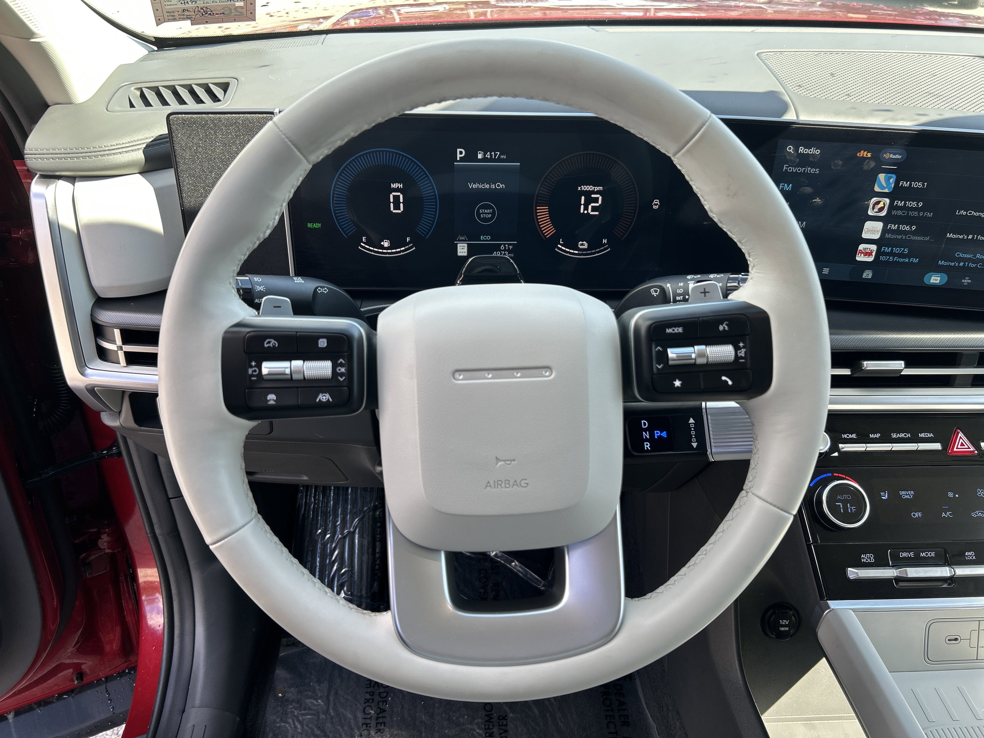 2025 Hyundai SANTA FE HYBRID SEL