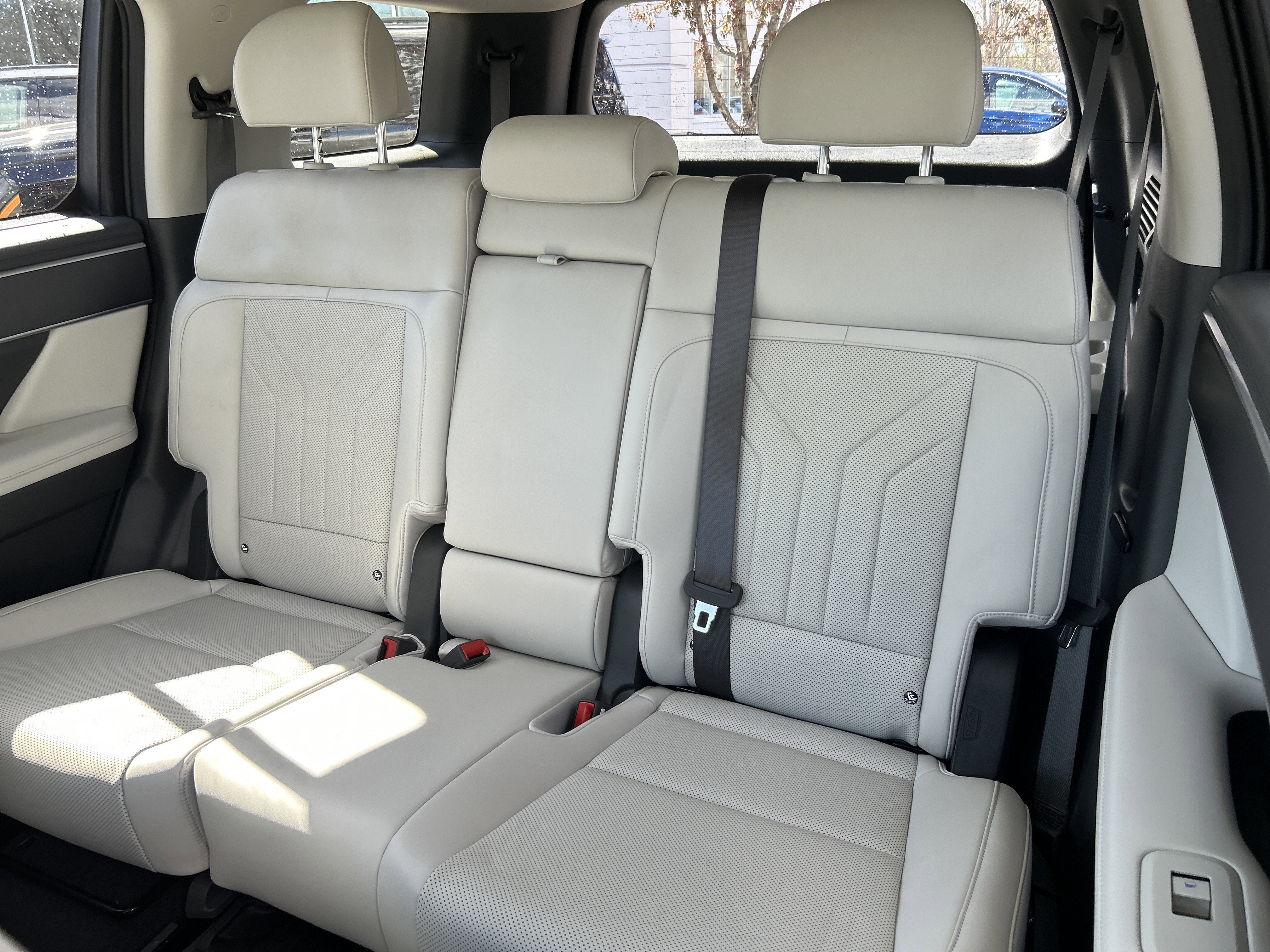 2025 Hyundai SANTA FE HYBRID SEL