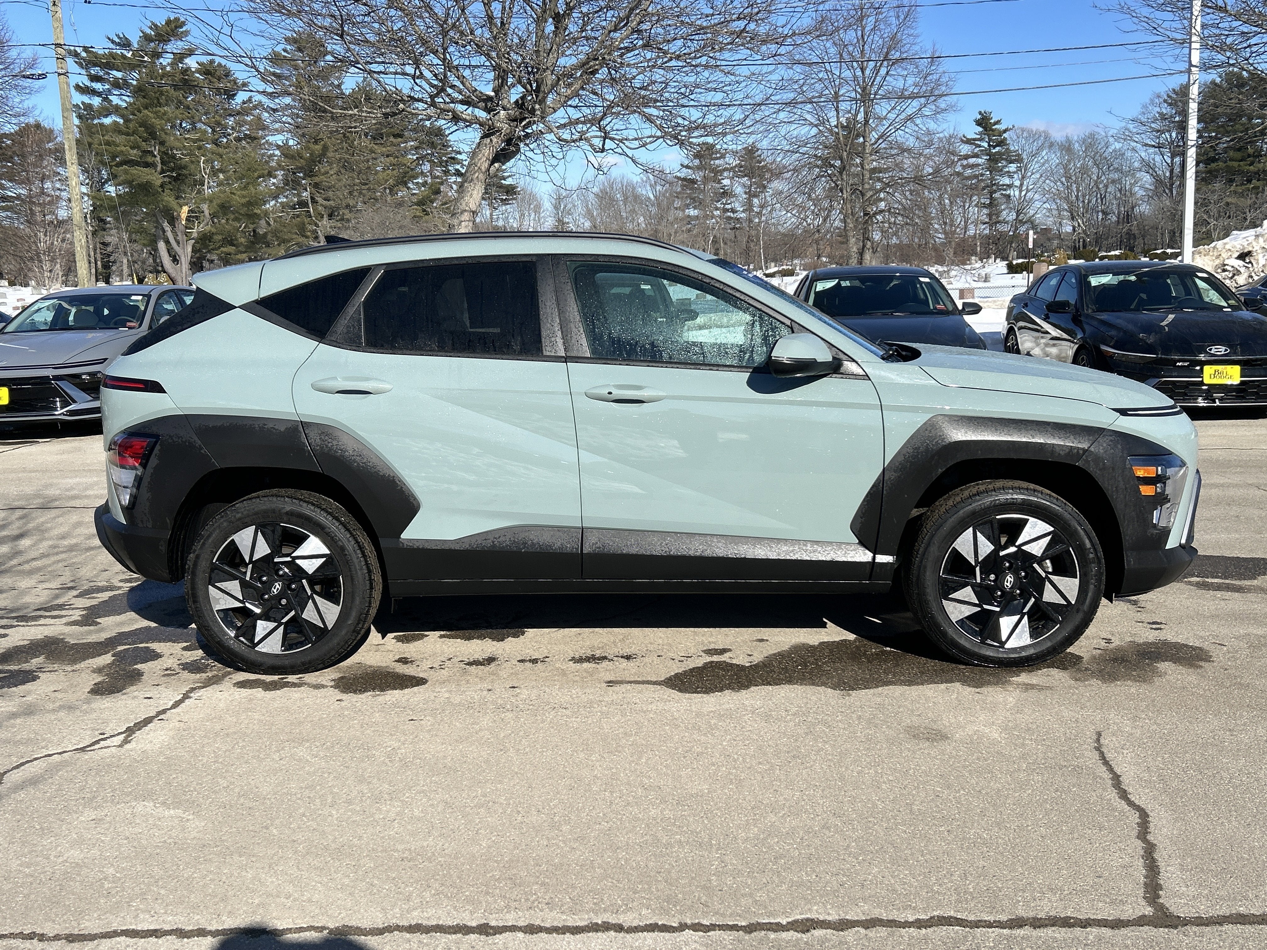2024 Hyundai KONA SEL
