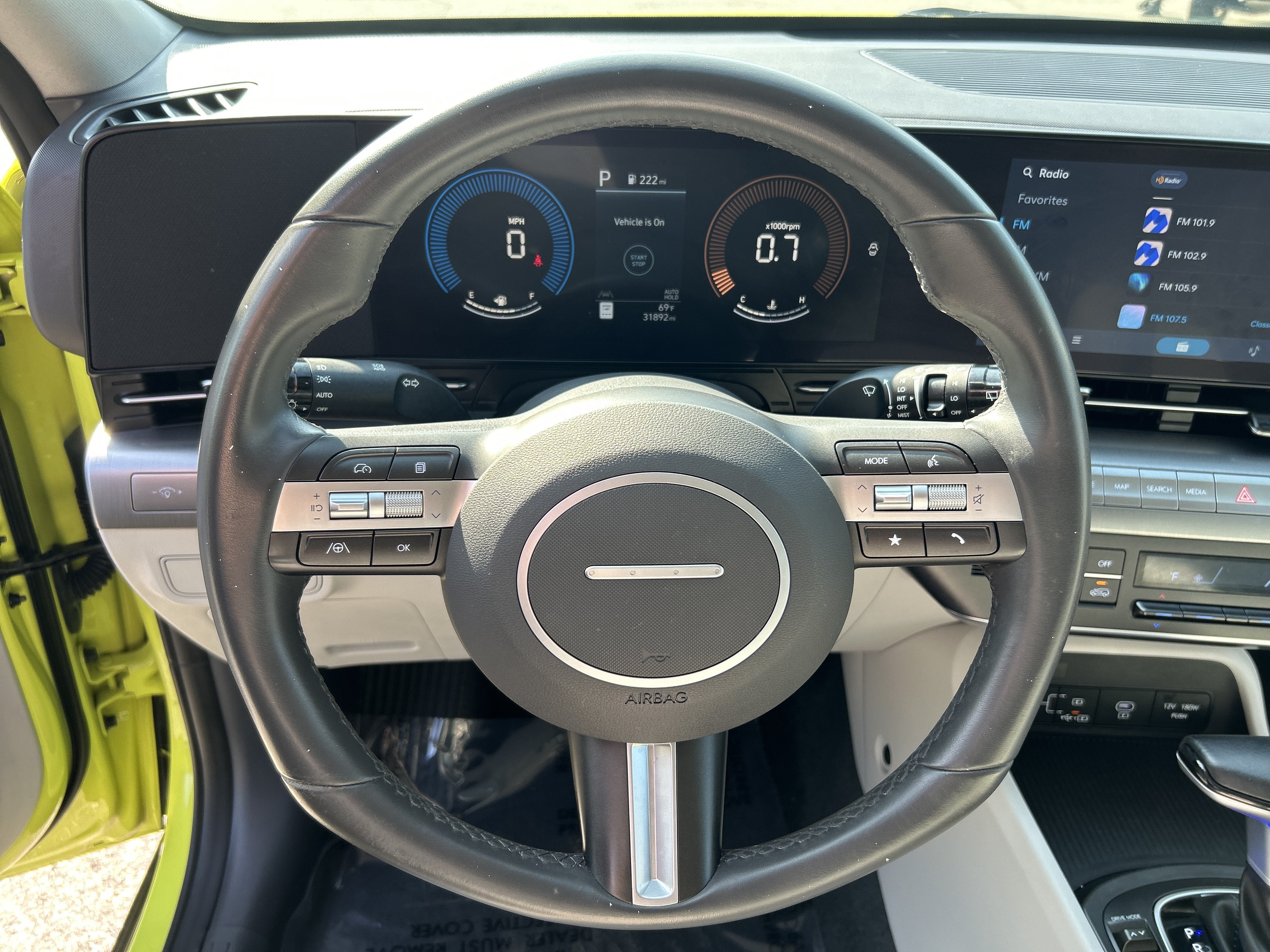 2025 Hyundai KONA SEL